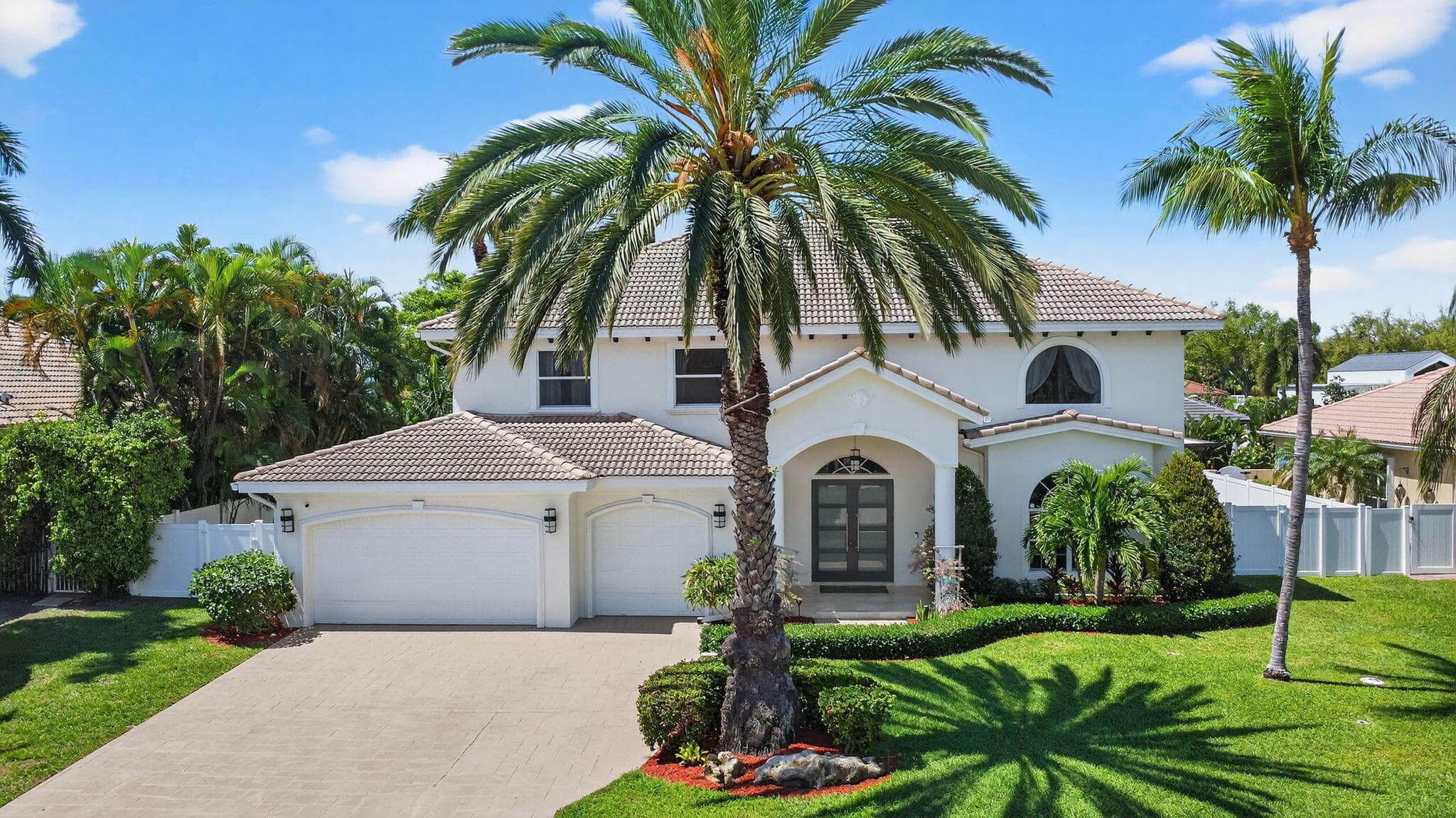 7249 NE Bay Harbour Avenue, Boca Raton, FL 33487 — photo 3 of 59