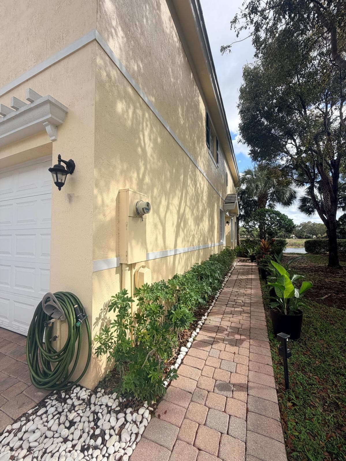 7644 Foxcroft Lane 7644, Davie, FL 33328 — photo 2 of 32