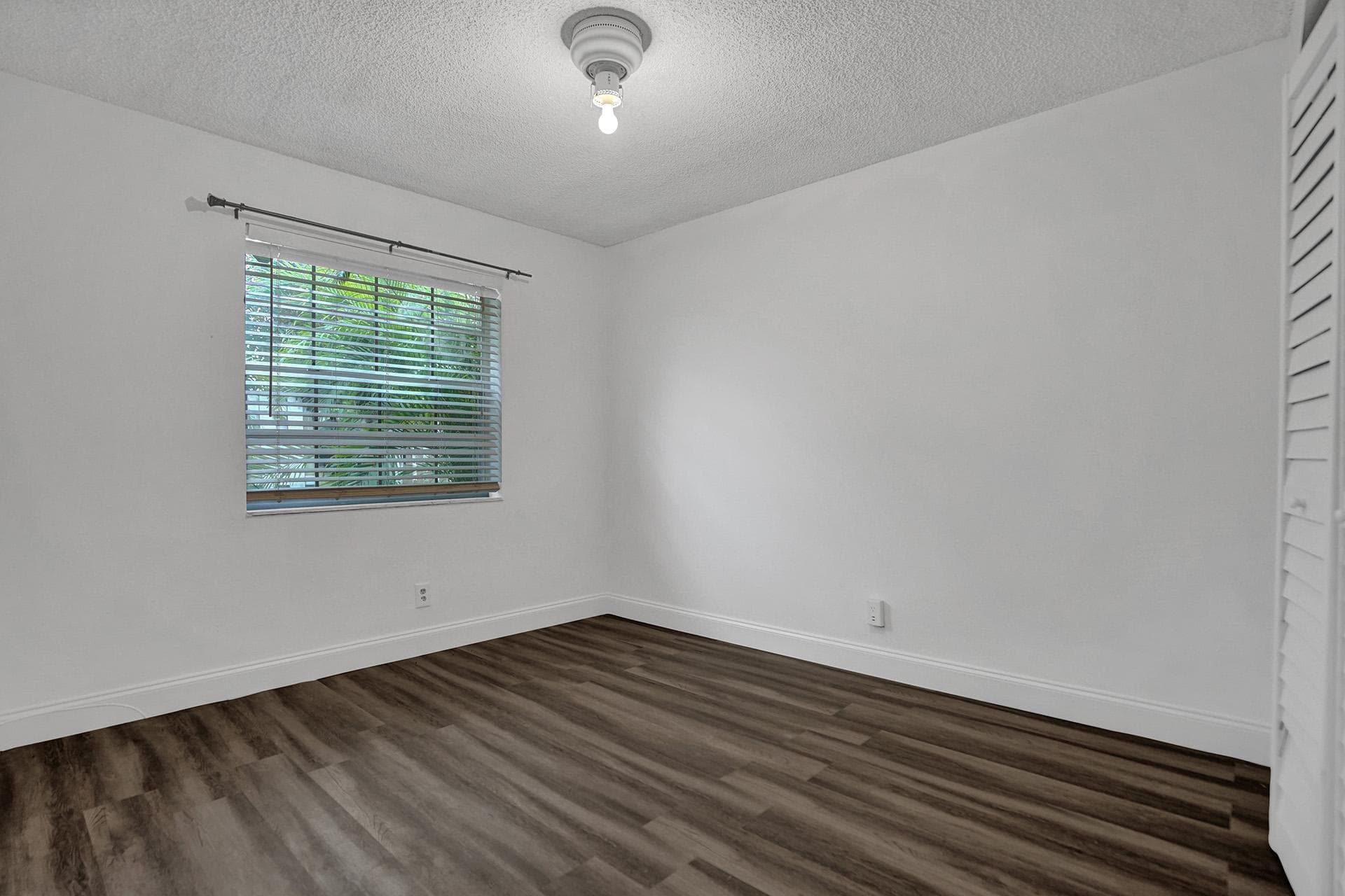 1180 SW 108th Terrace, Davie, FL 33324 — photo 24 of 46