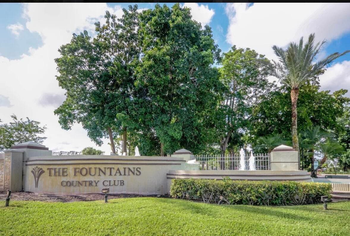 4110 Tivoli Court 202, Lake Worth, FL 33467 — photo 2 of 26