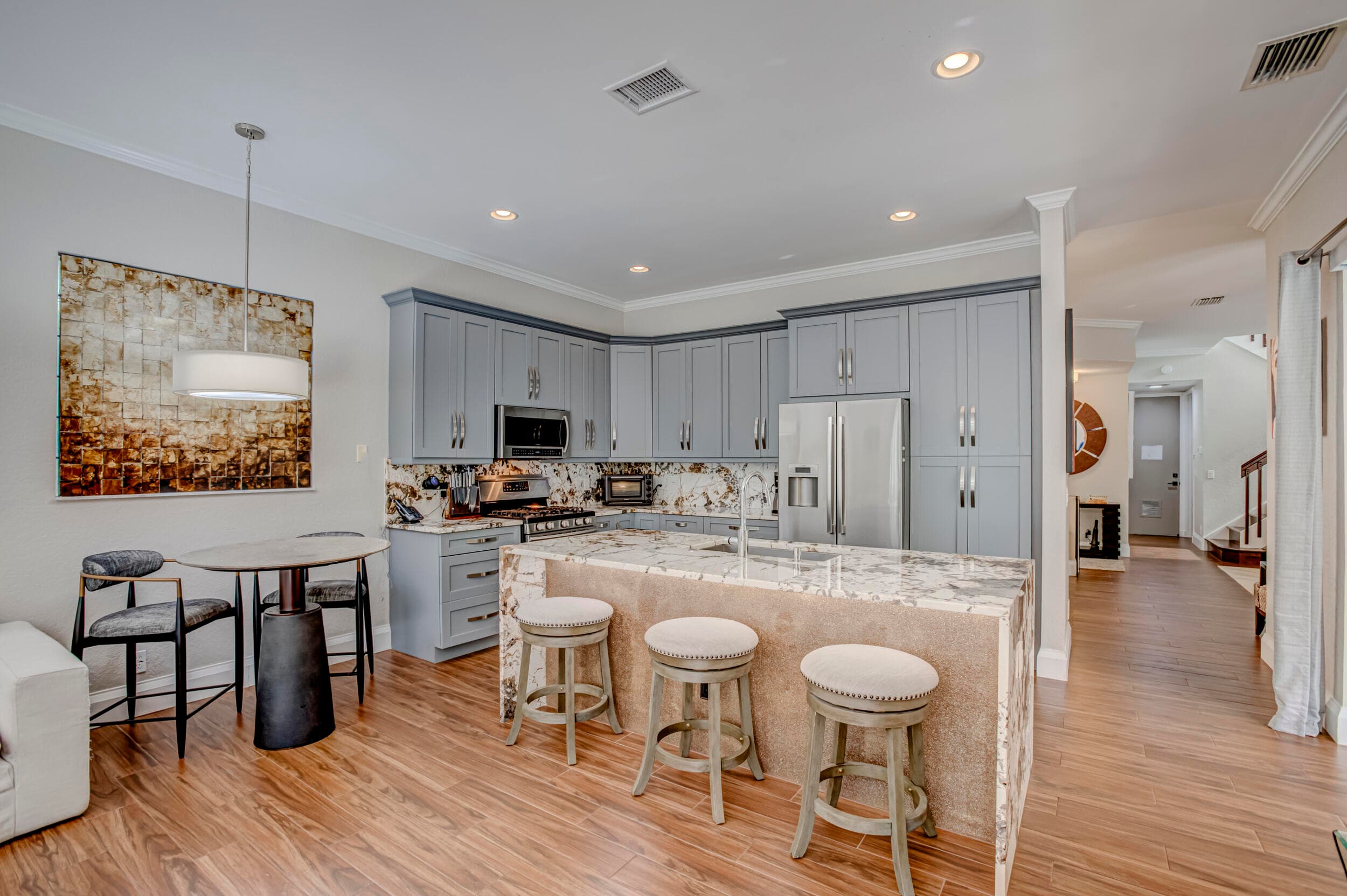251 Isle Verde Way, Palm Beach Gardens, FL 33418 — photo 18 of 101