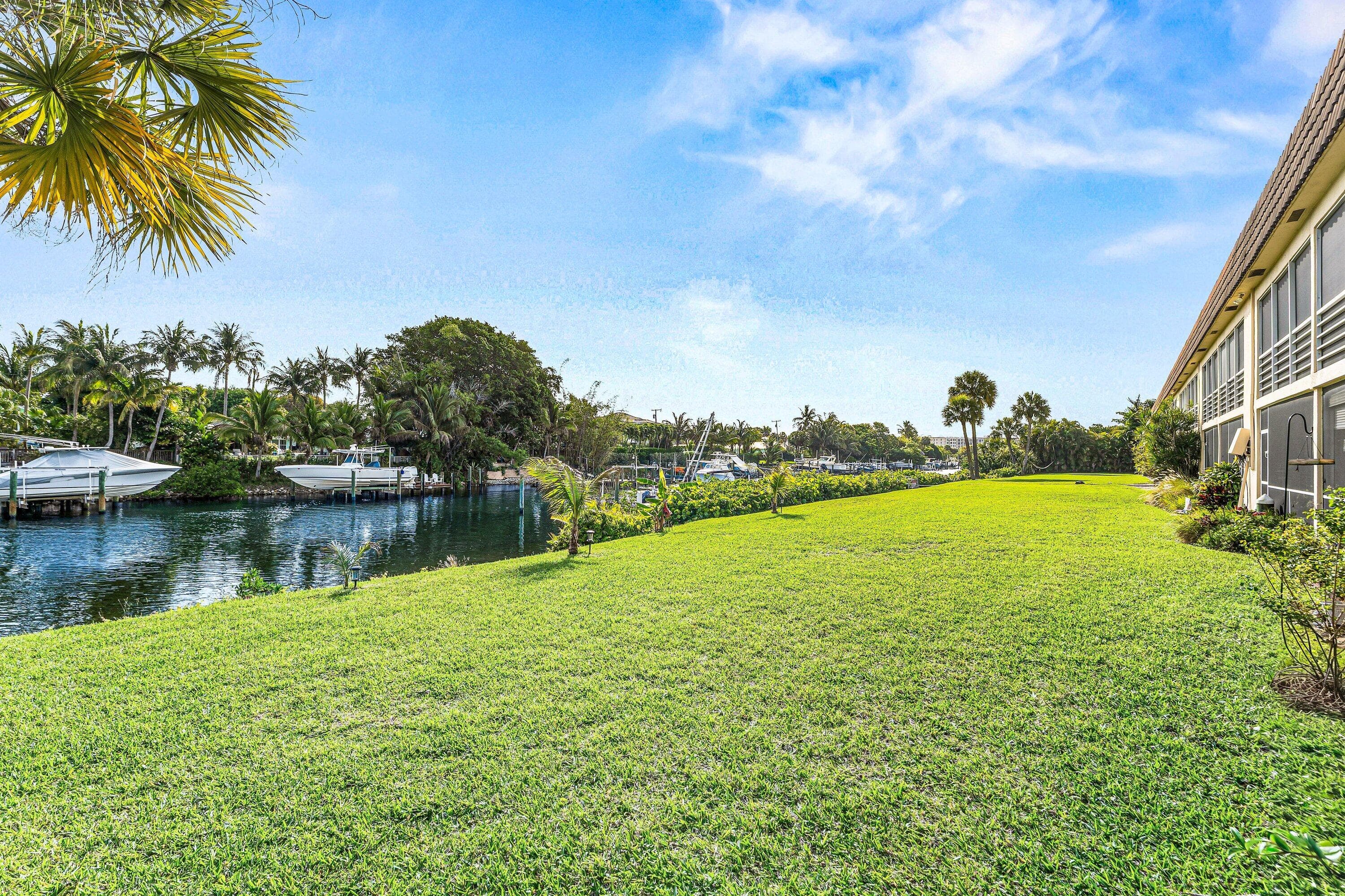 342 Southwind Drive 102, North Palm Beach, FL 33408 — photo 19 of 39