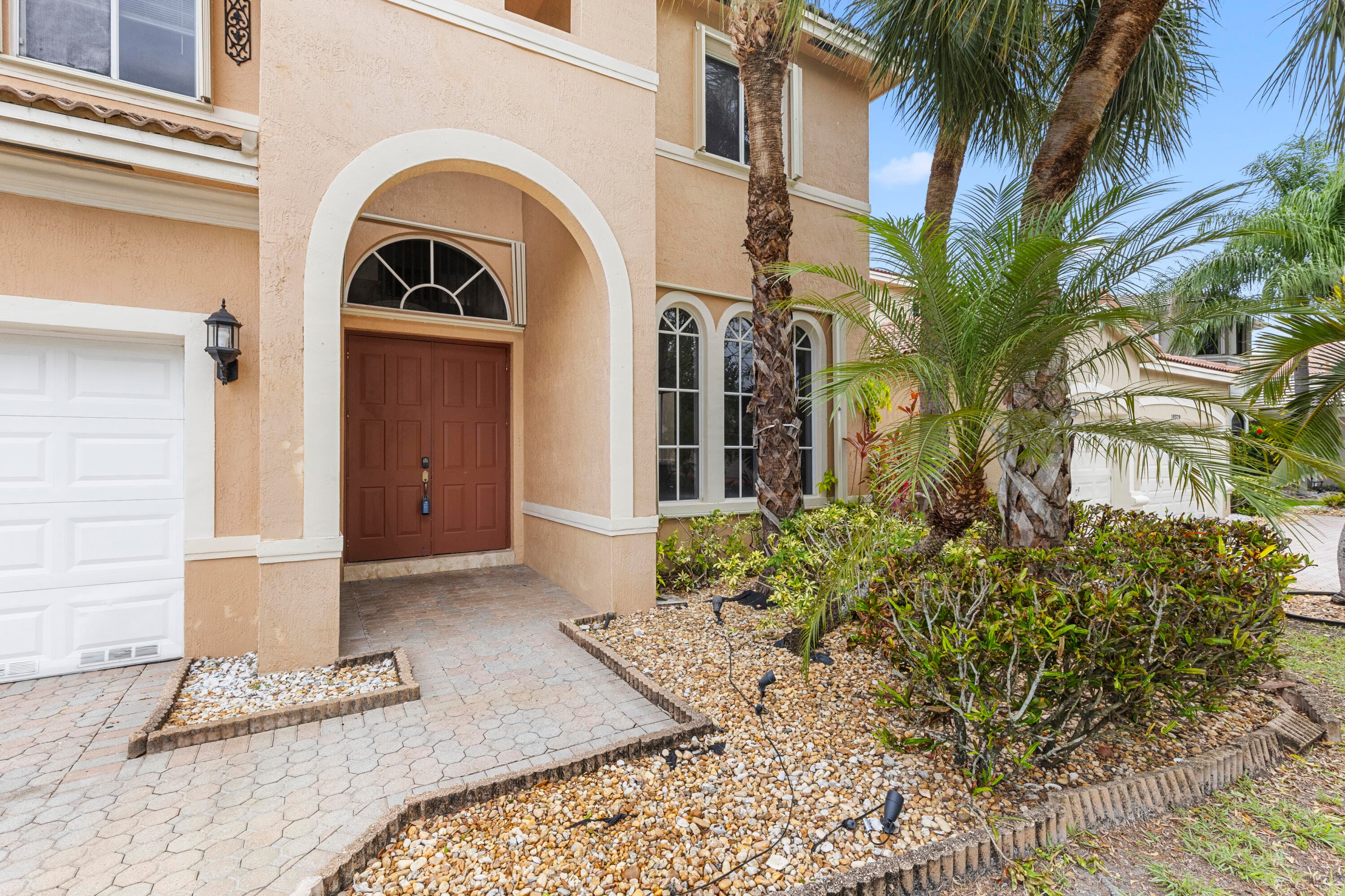 19389 SW 64th Street, Pembroke Pines, FL 33332 — photo 47 of 82