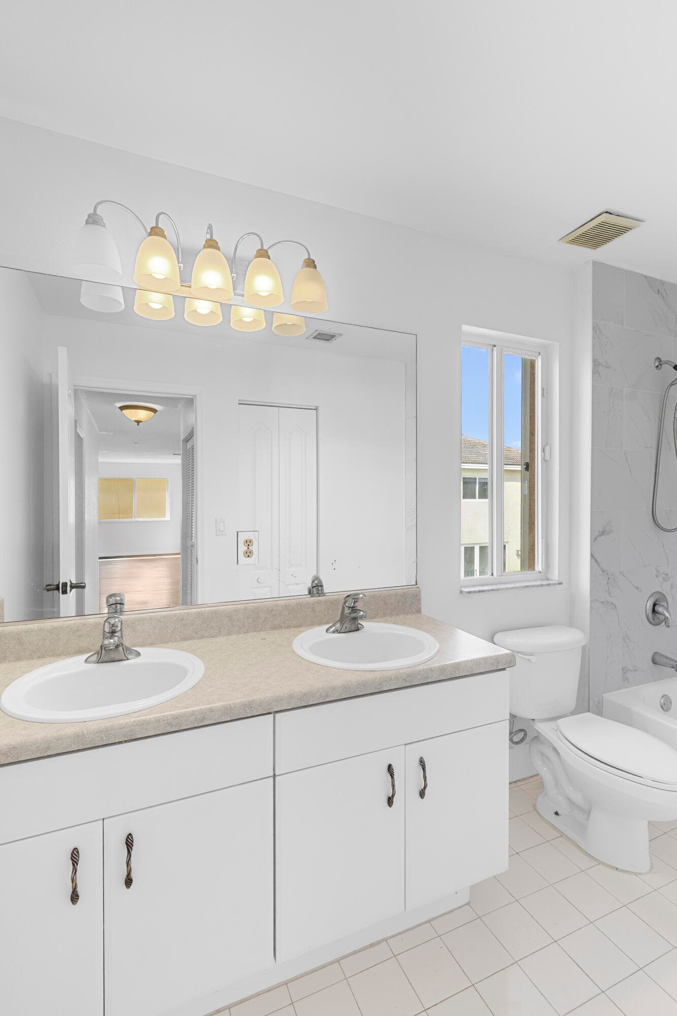 19389 SW 64th Street, Pembroke Pines, FL 33332 — photo 56 of 82