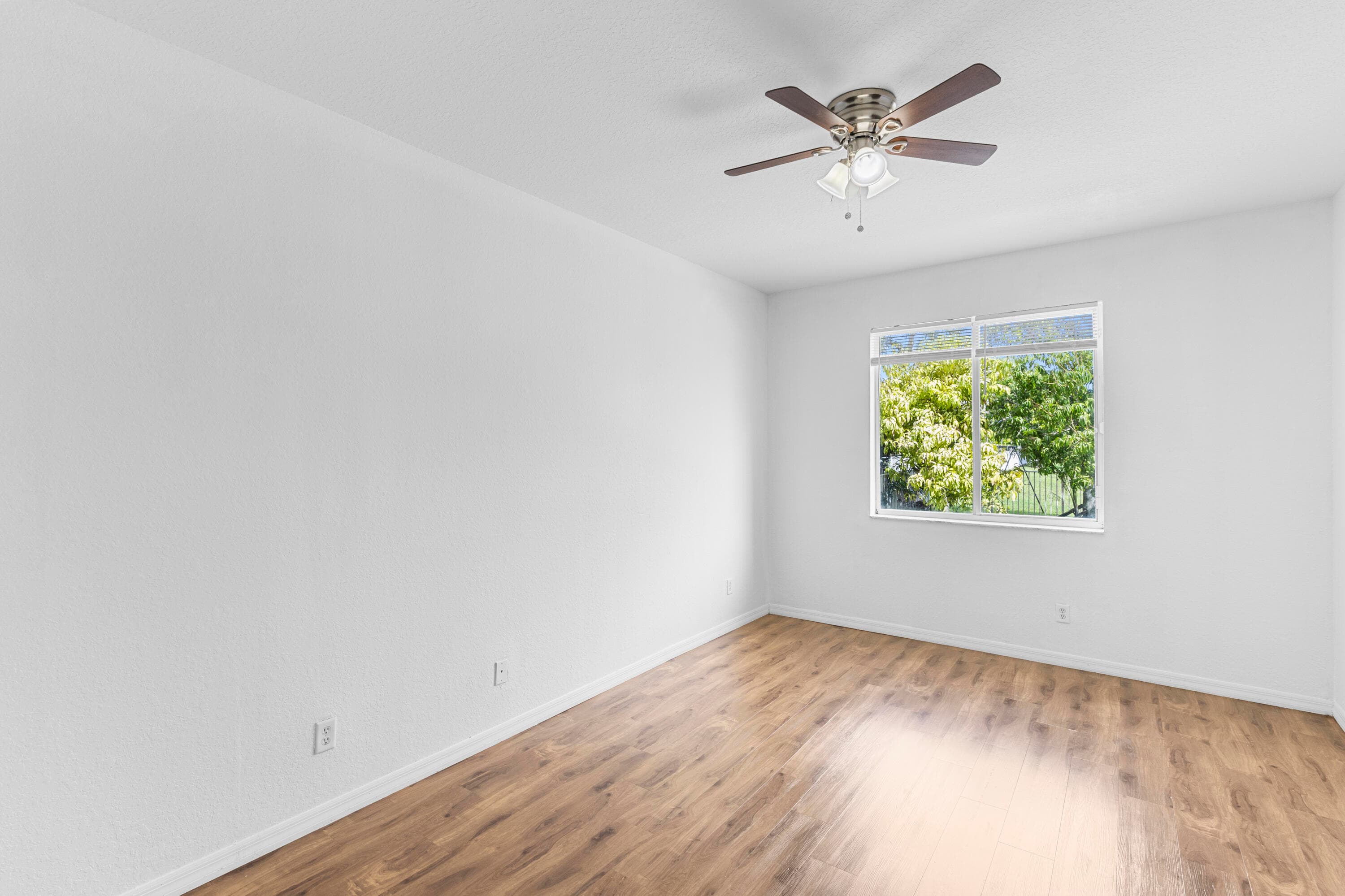 19389 SW 64th Street, Pembroke Pines, FL 33332 — photo 14 of 82