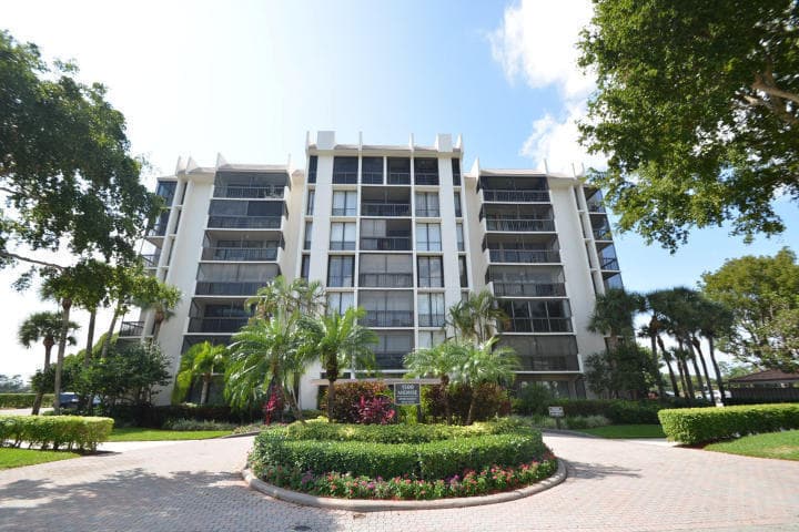 1542 Bridgewood Drive, Boca Raton, FL 33434 — photo 24 of 49