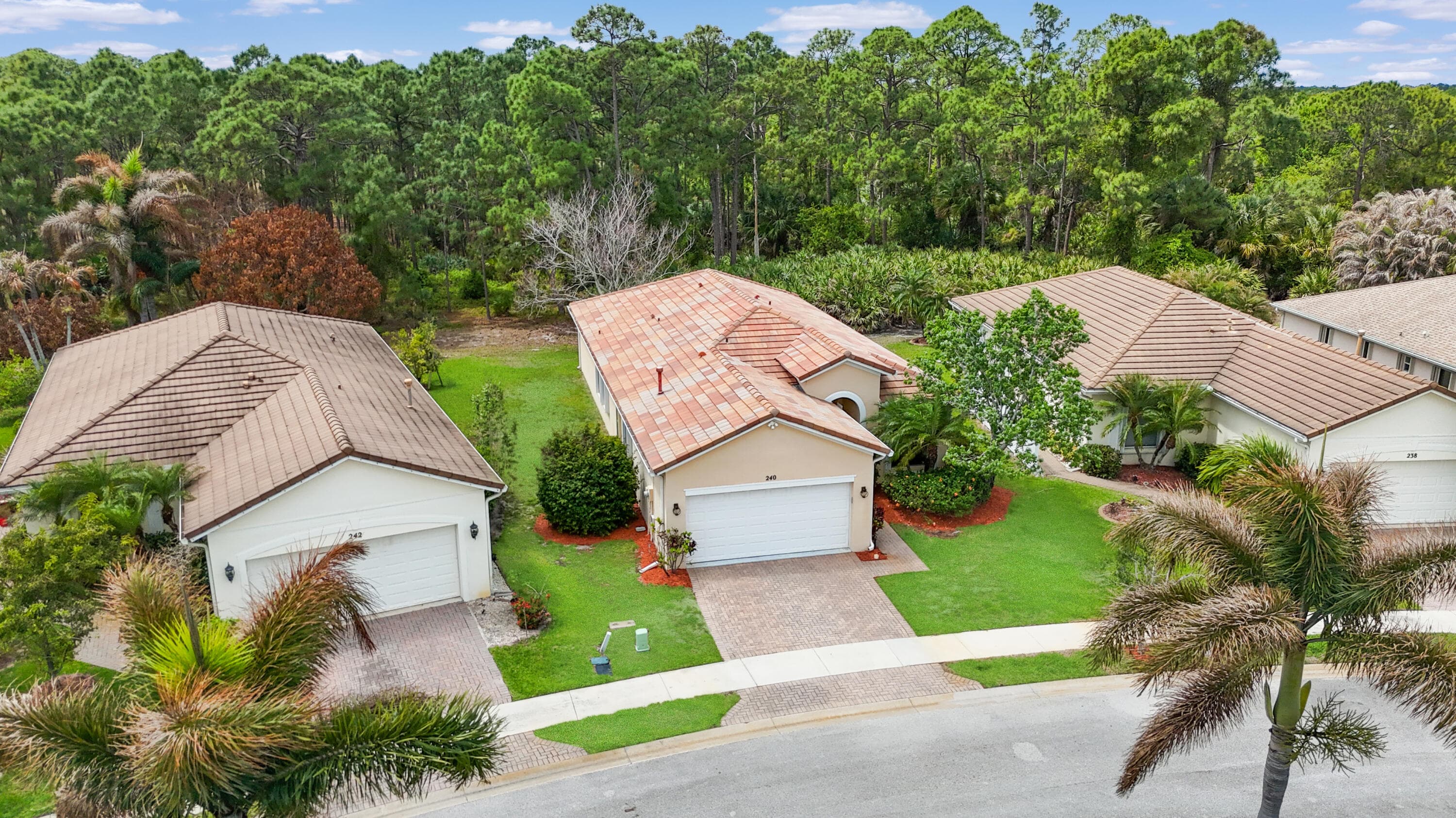 240 SW Coconut Key Way, Port St. Lucie, FL 34986 — photo 3 of 35