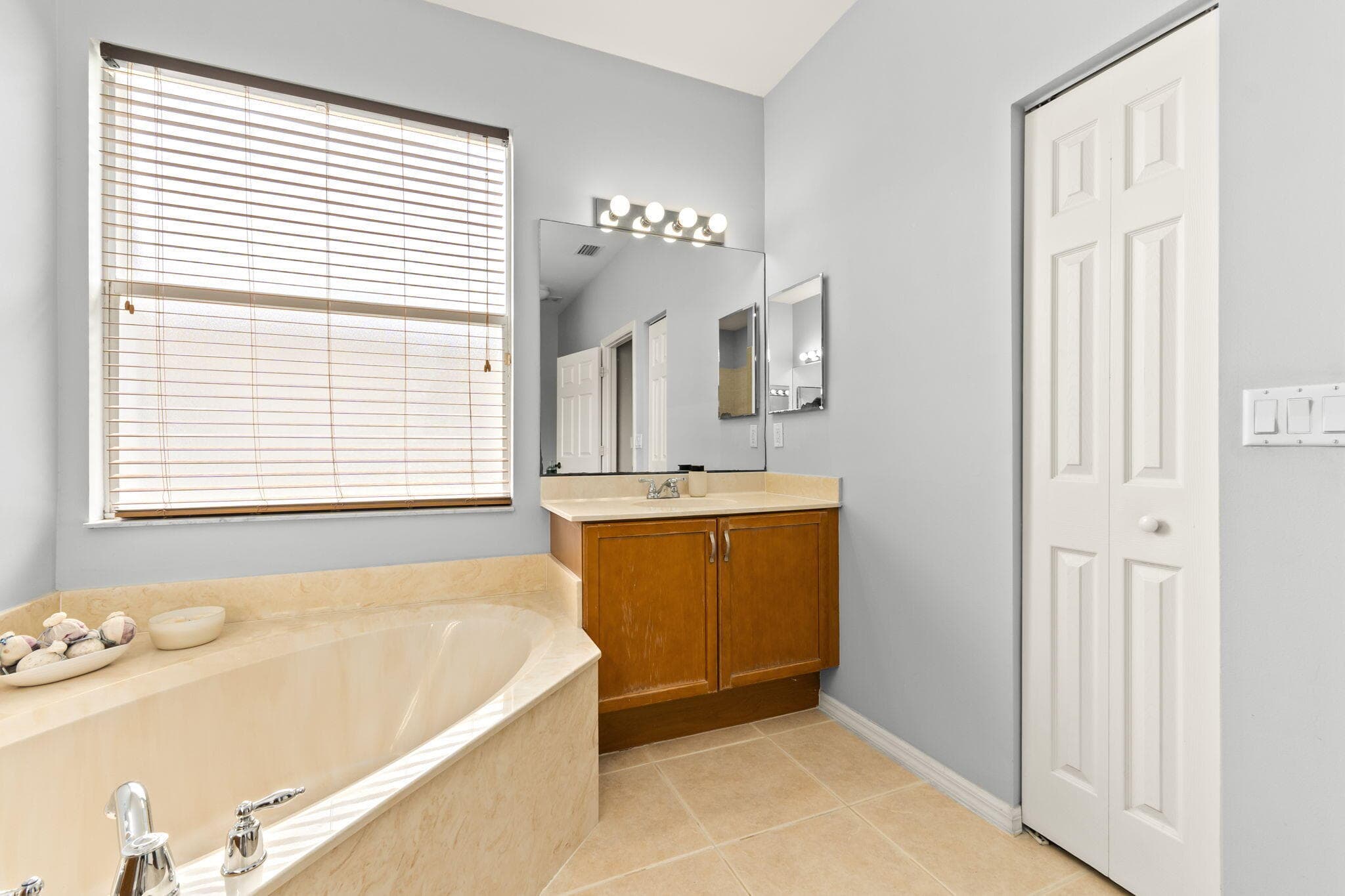 240 SW Coconut Key Way, Port St. Lucie, FL 34986 — photo 22 of 35