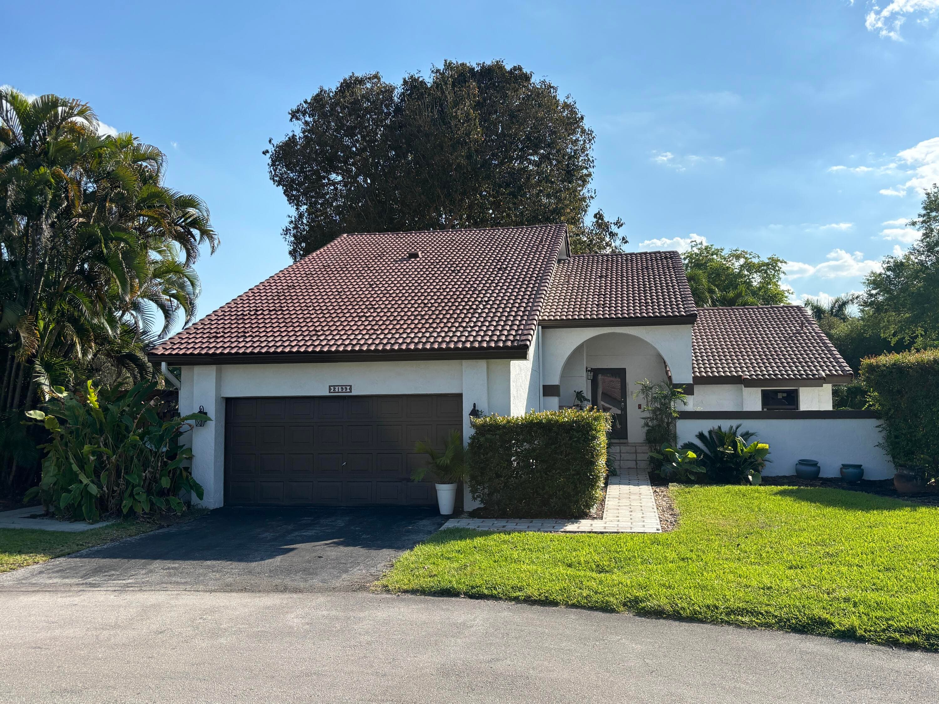 2199 Charleston, Weston, FL 33326 — photo 2 of 22
