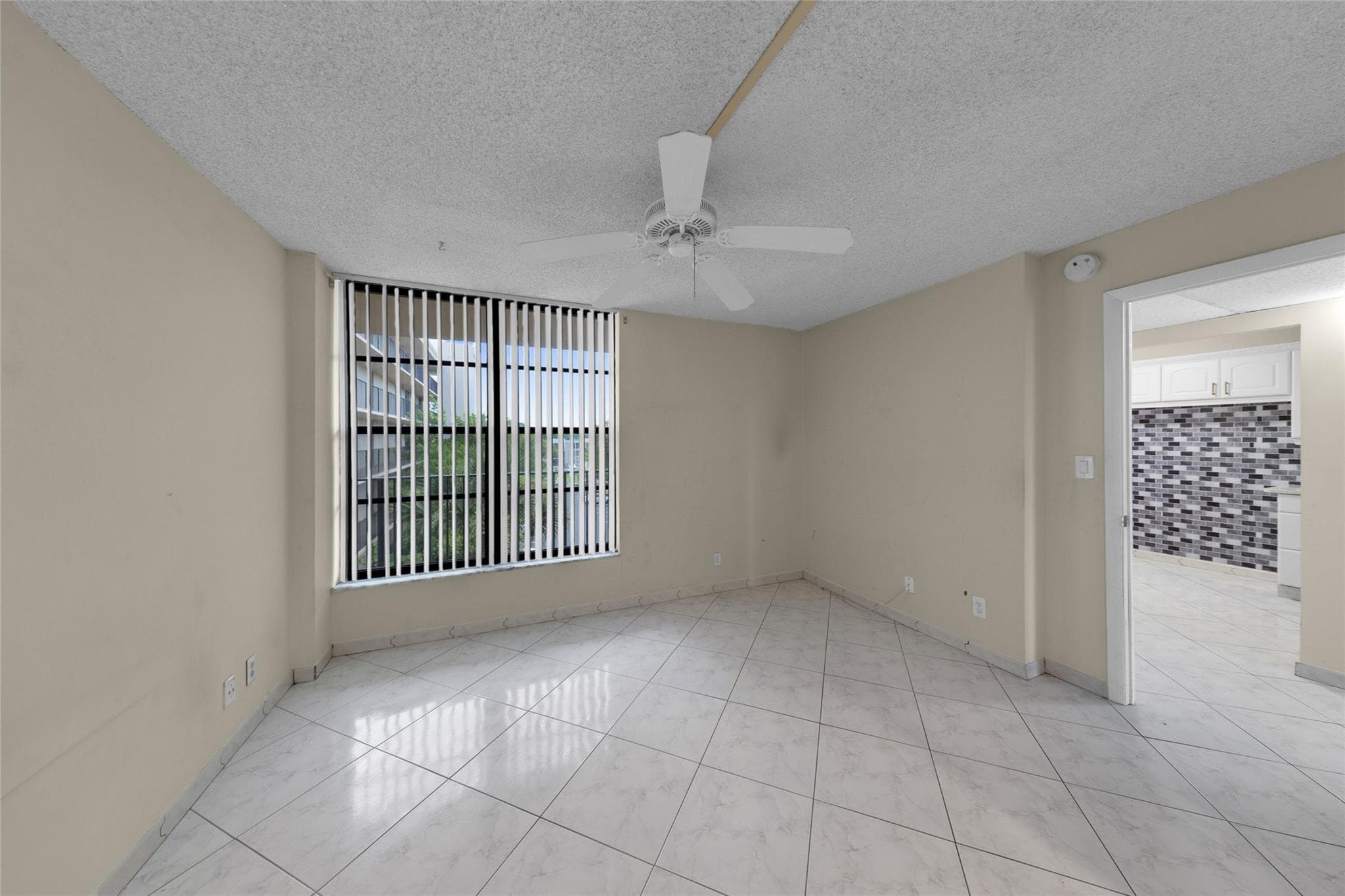 7 Royal Palm Way, Boca Raton, FL 33432 — photo 20 of 42