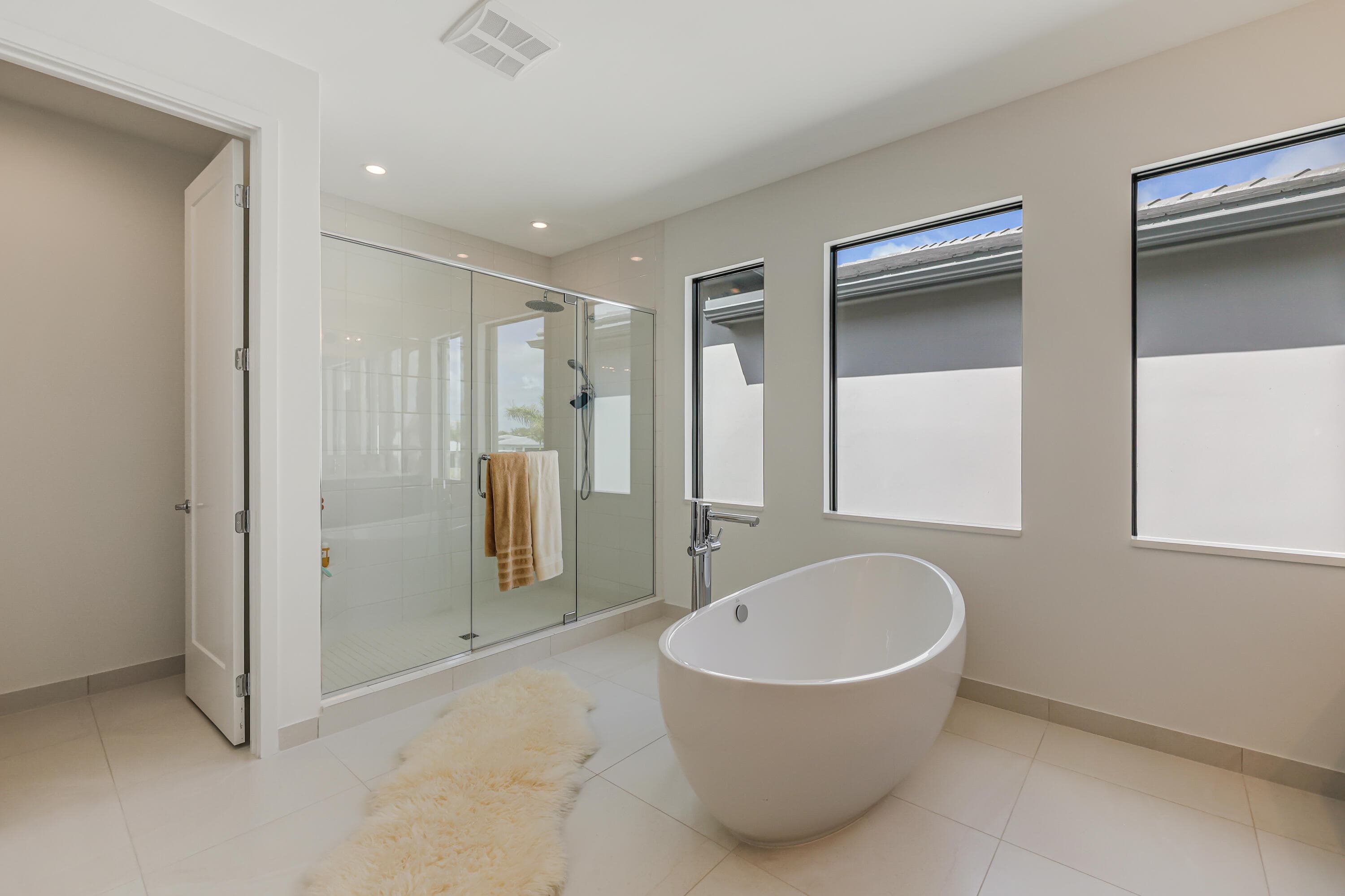 8283 Royal County Down Road, Boca Raton, FL 33434 — photo 45 of 88