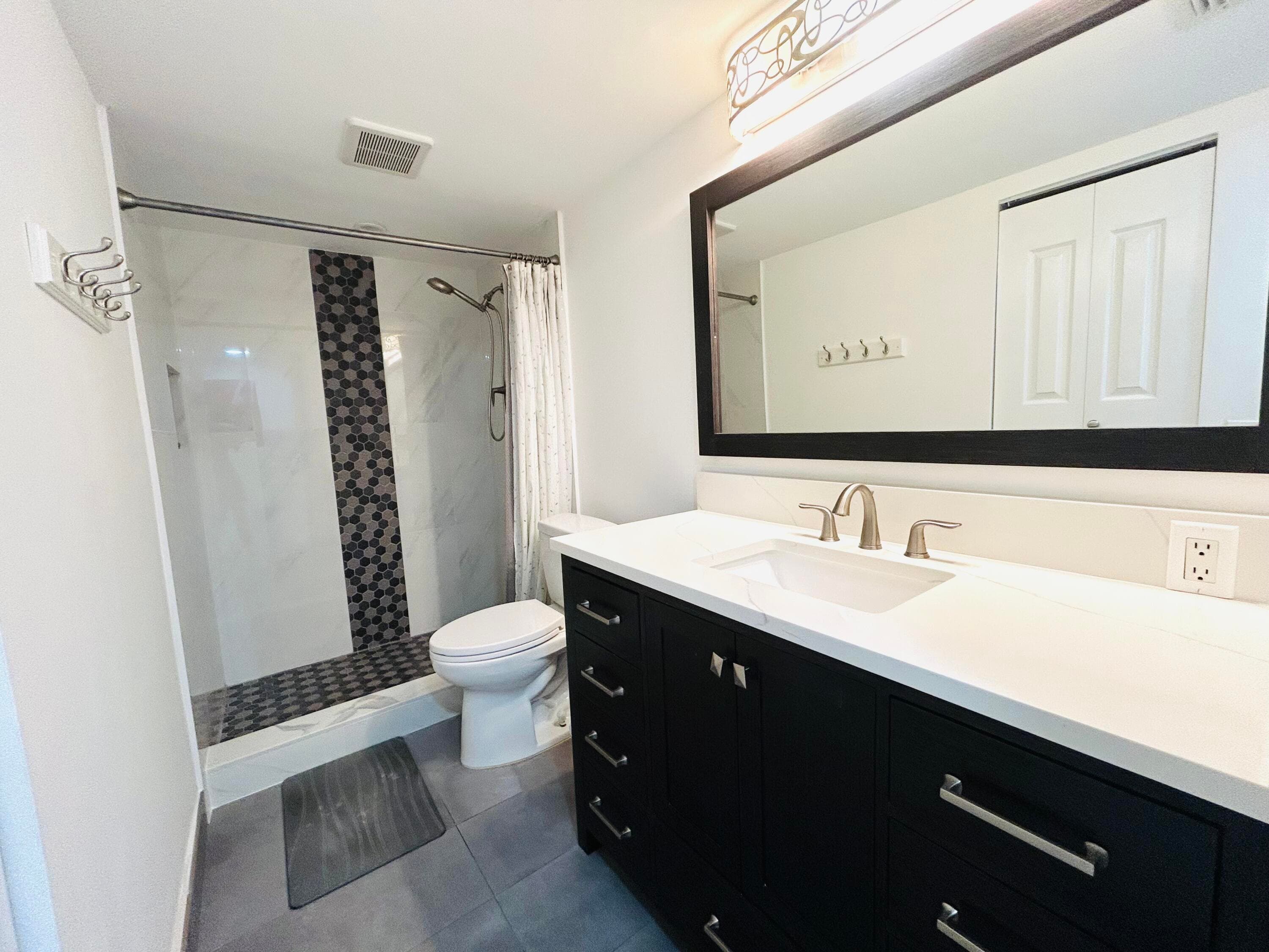 3004 Portofino Isle B2, Coconut Creek, FL 33066 — photo 19 of 23