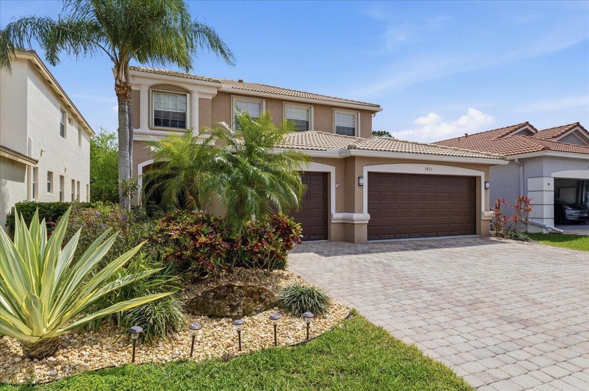 7453 Via Luria, Lake Worth, FL 33467 — photo 3 of 63