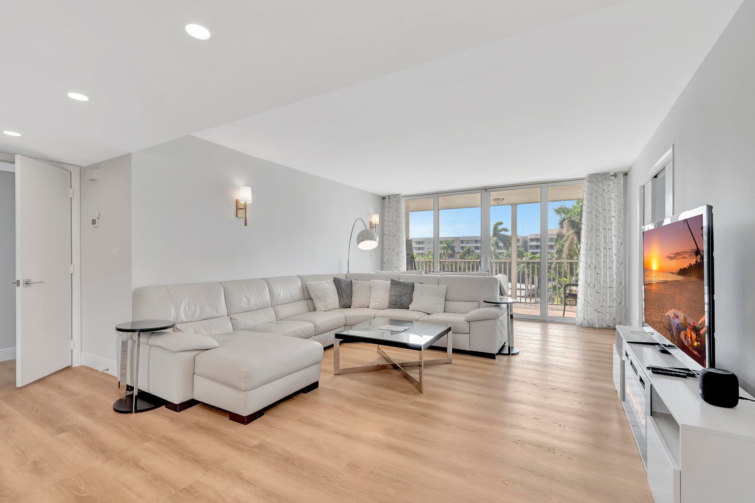 1 Harbourside Drive 4502, Delray Beach, FL 33483 — photo 16 of 58