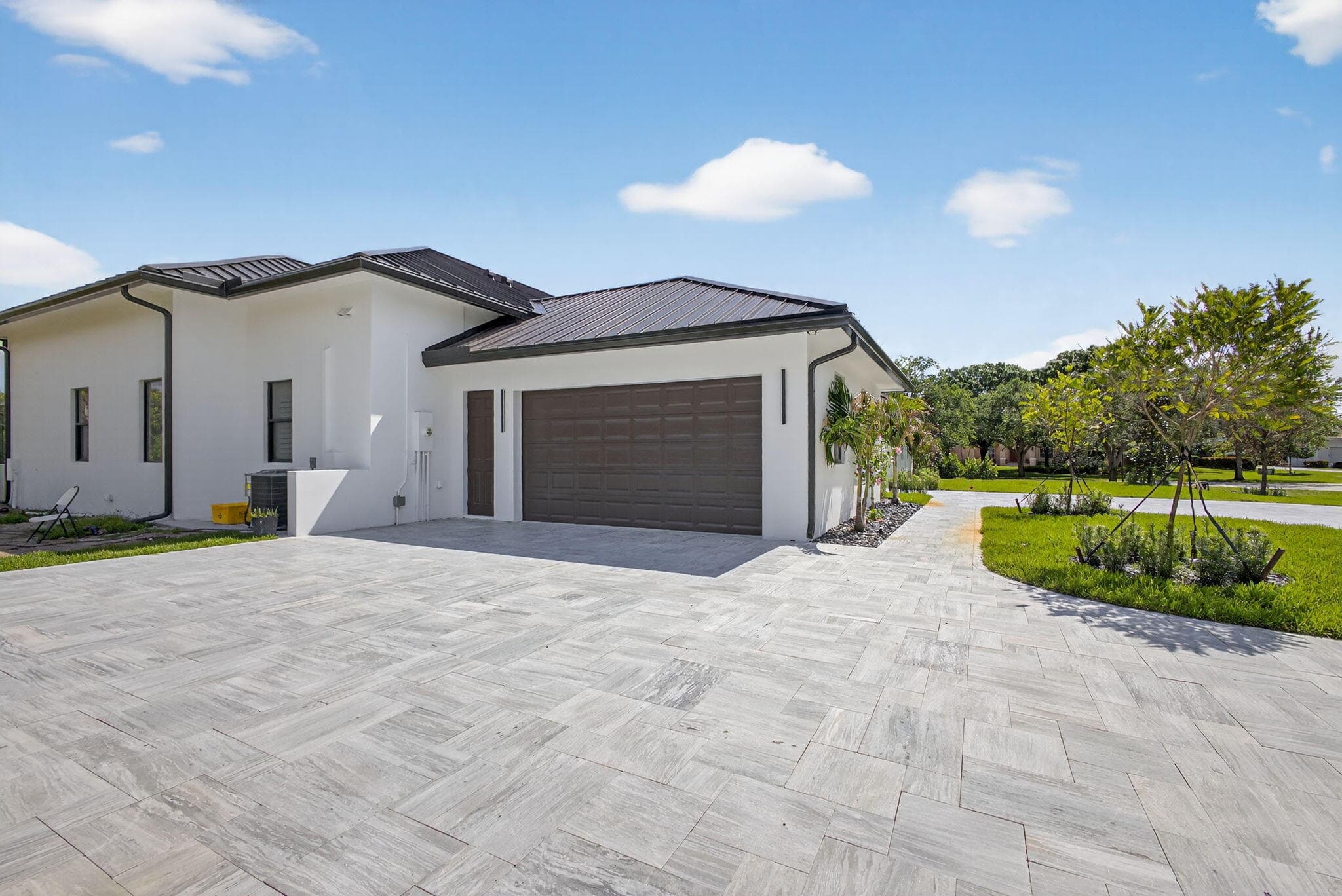 8771 Man O War Road, Palm Beach Gardens, FL 33418 — photo 9 of 61