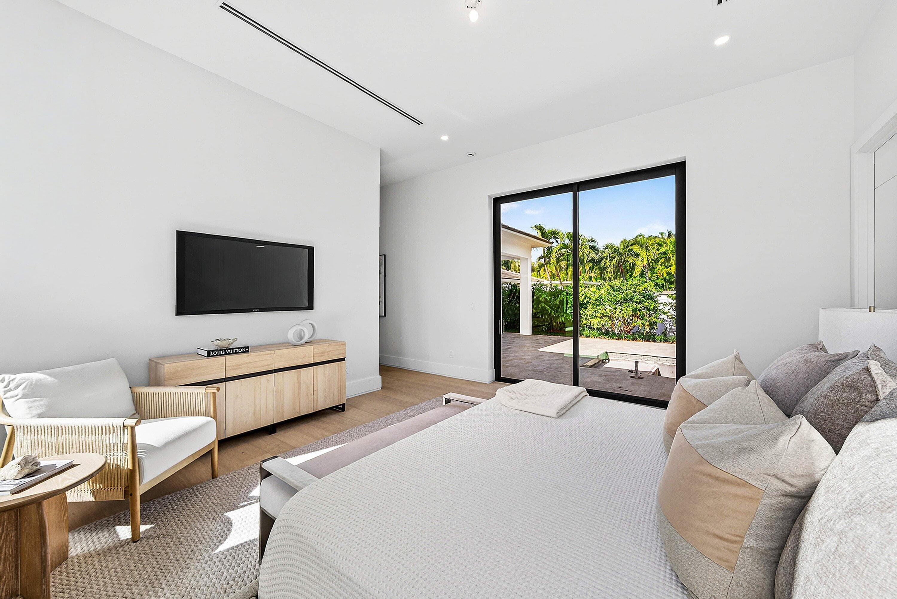 213 NE 9th Street, Delray Beach, FL 33444 — photo 18 of 38