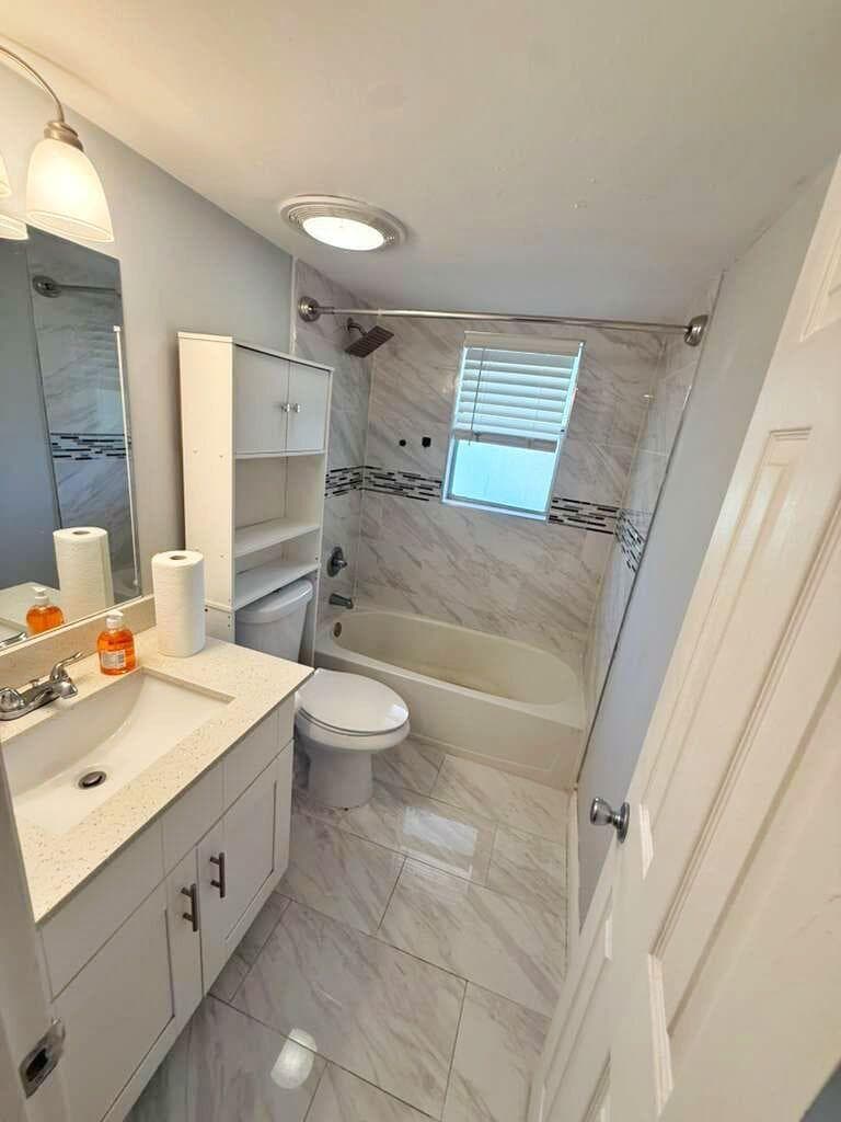 610 SE 2nd Avenue L4, Deerfield Beach, FL 33441 — photo 22 of 33