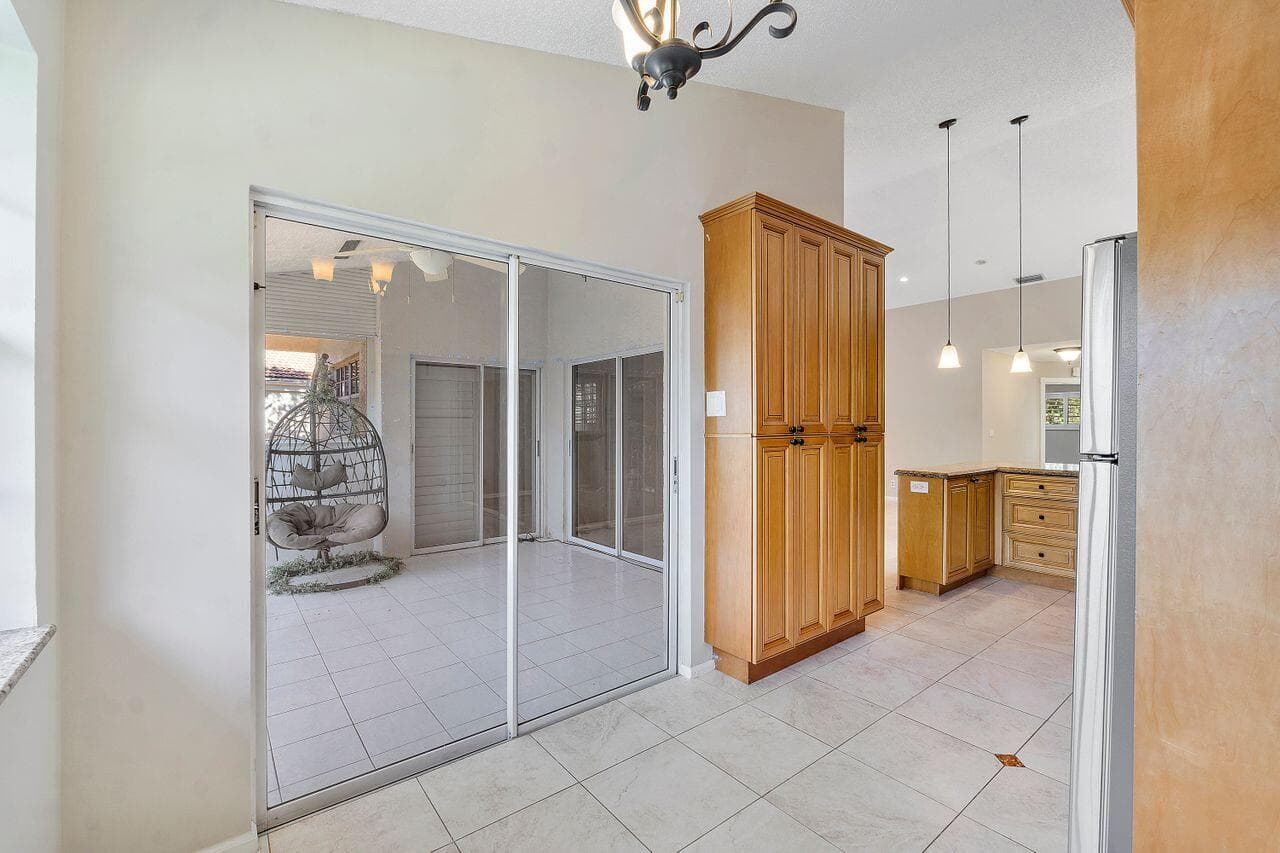 17270 Boca Club Boulevard 1707, Boca Raton, FL 33487 — photo 14 of 68