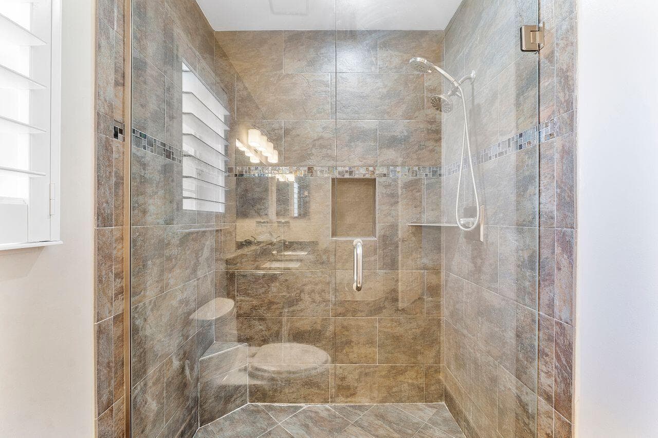17270 Boca Club Boulevard 1707, Boca Raton, FL 33487 — photo 23 of 68