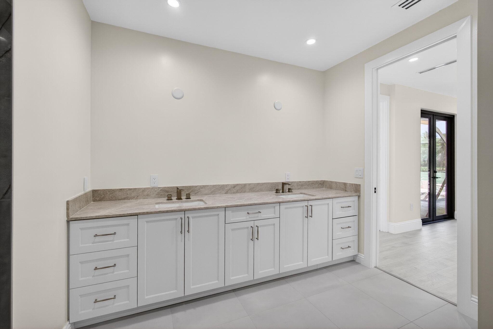 8771 Man O War Road, Palm Beach Gardens, FL 33418 — photo 27 of 61