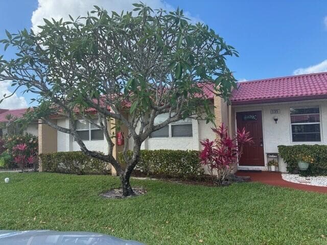 135 Lake Anne Drive, West Palm Beach, FL 33411 — photo 1 of 63