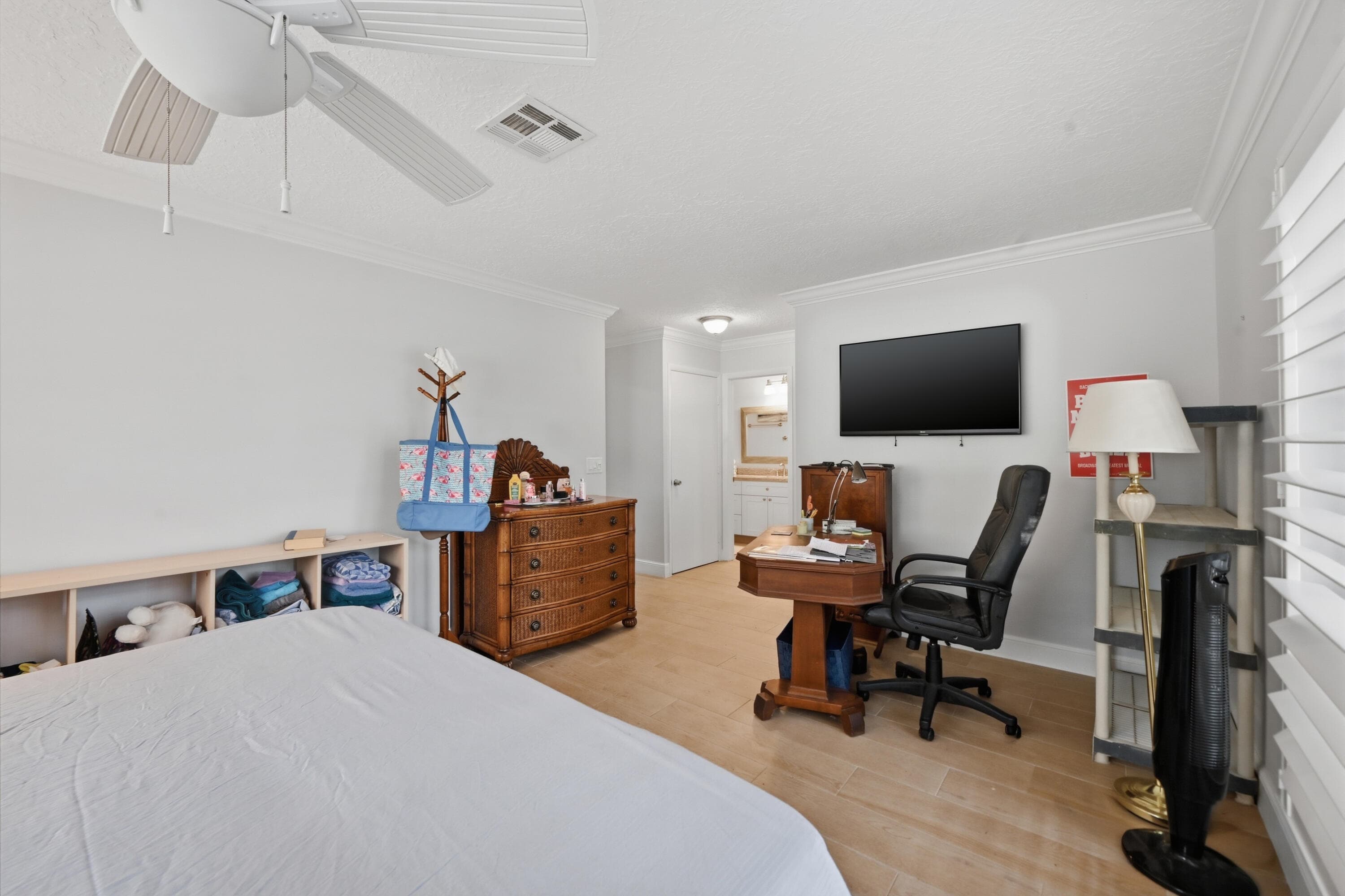 324 Orange Tree Drive 4, Atlantis, FL 33462 — photo 19 of 37