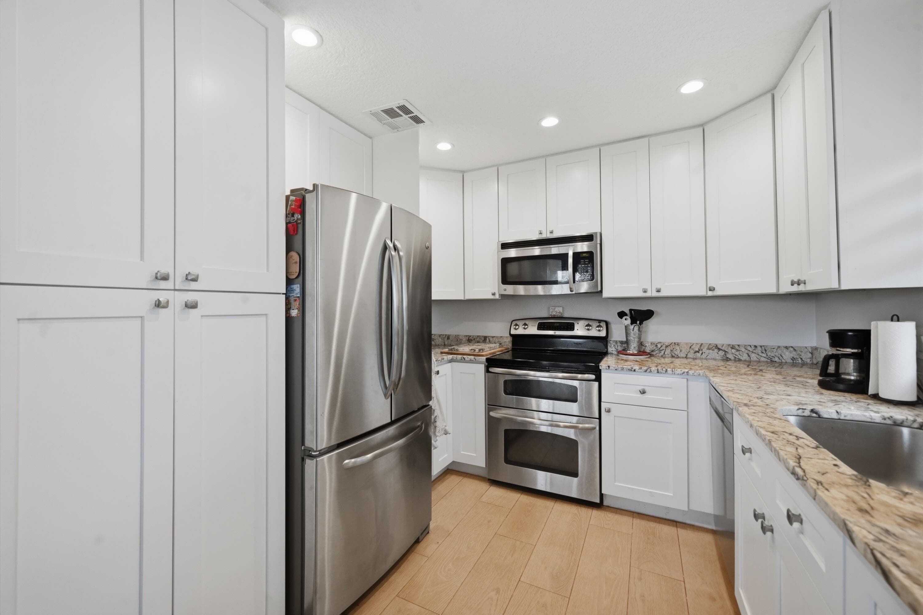 324 Orange Tree Drive 4, Atlantis, FL 33462 — photo 16 of 37