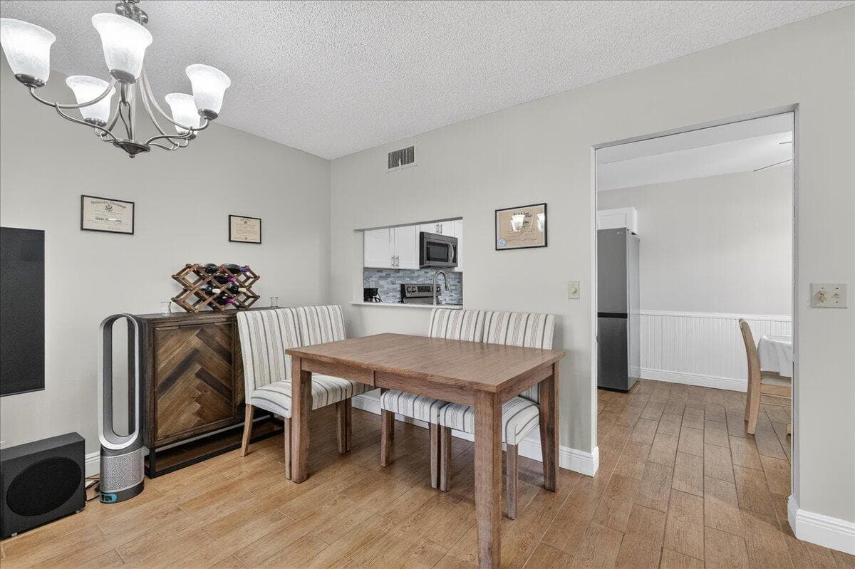 7633 Tahiti Lane 101, Lake Worth, FL 33467 — photo 6 of 26