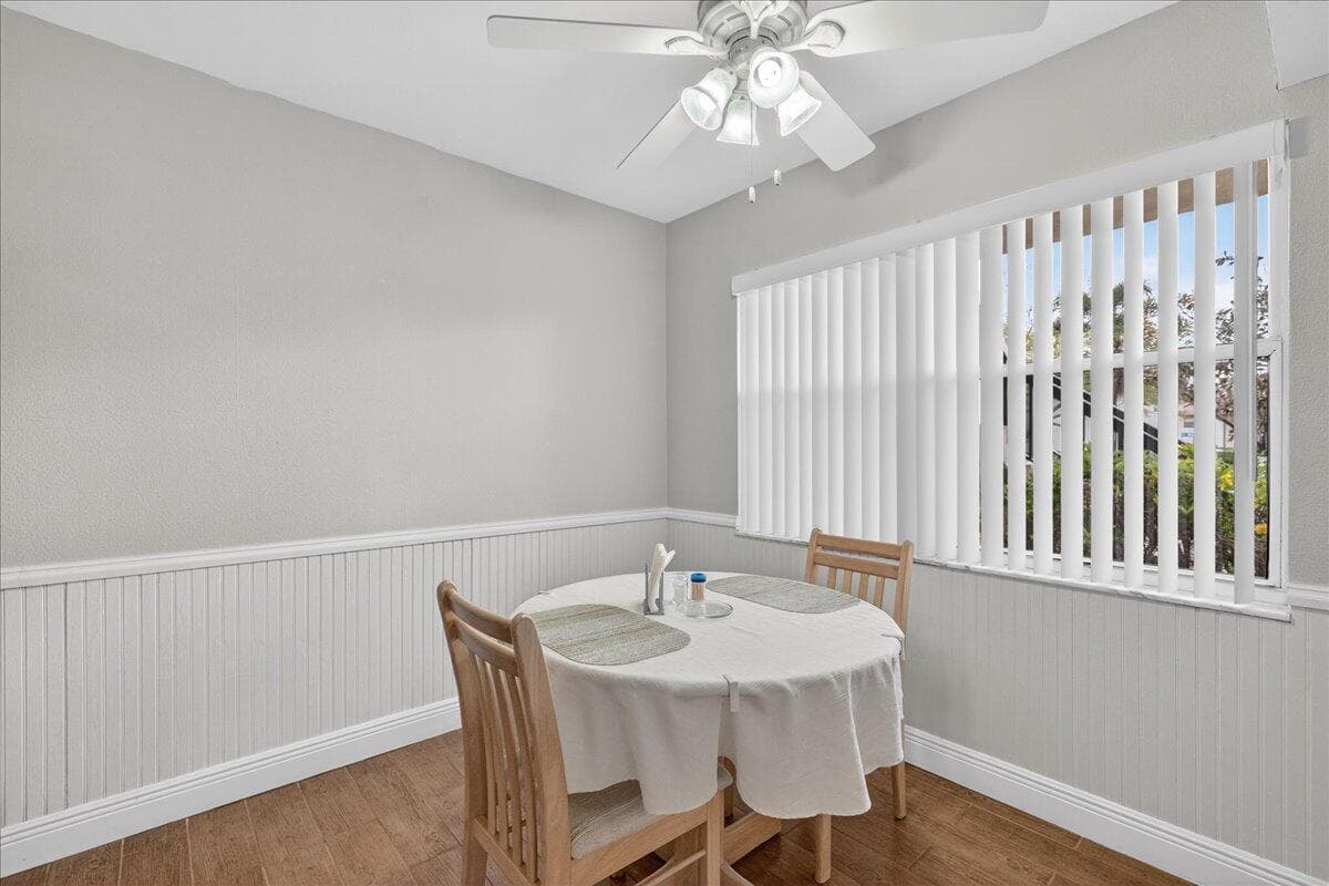 7633 Tahiti Lane 101, Lake Worth, FL 33467 — photo 13 of 26