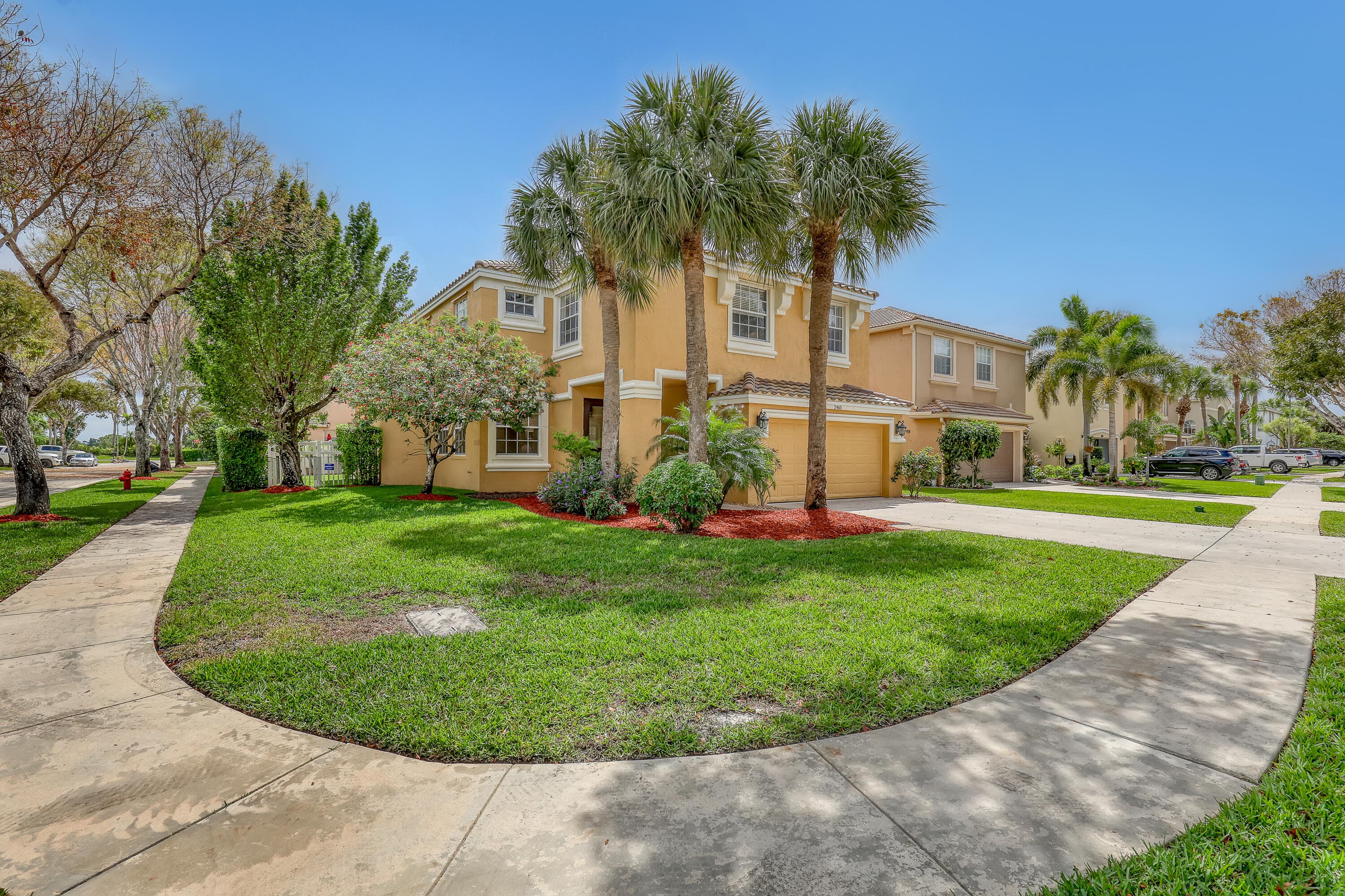 2465 Westmont Lane, Royal Palm Beach, FL 33411 — photo 3 of 60
