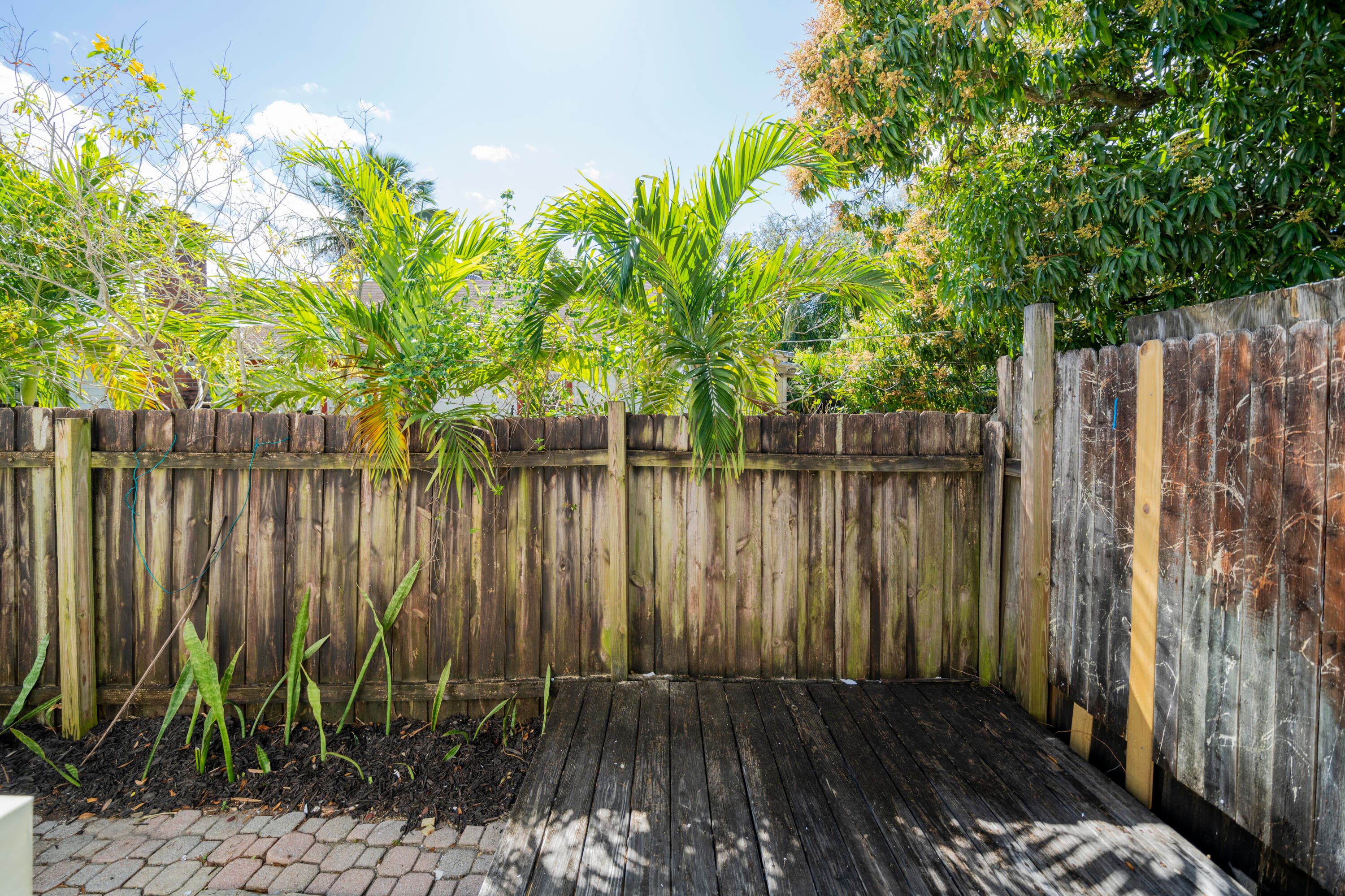 523 NE 2nd Avenue 2, Fort Lauderdale, FL 33301 — photo 4 of 15