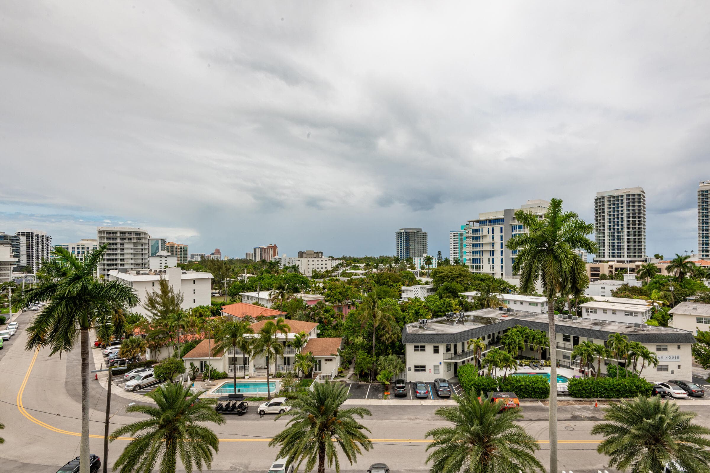 511 Bayshore Drive 707, Fort Lauderdale, FL 33304 — photo 25 of 31