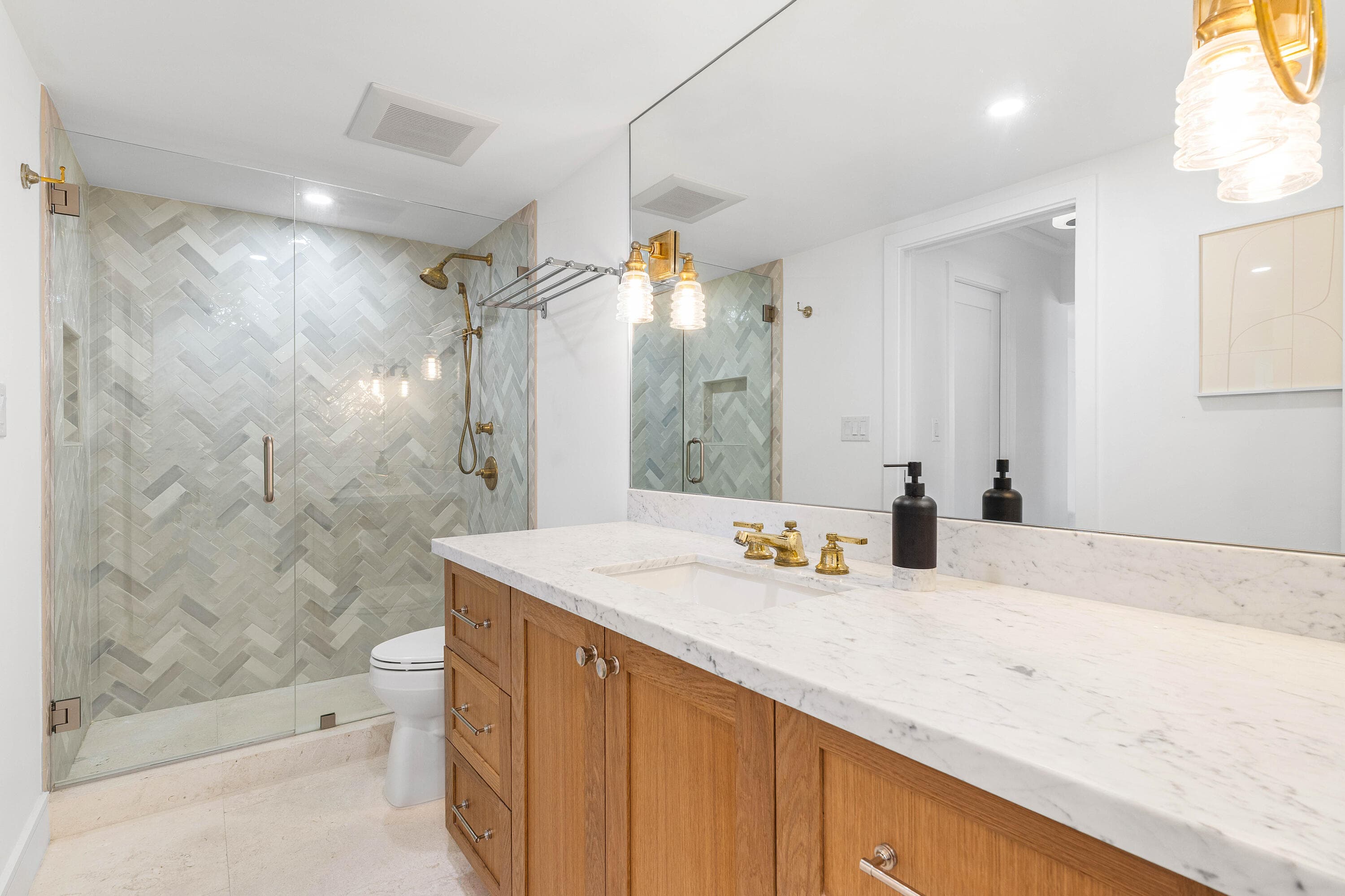 3301 S Ocean Boulevard 810, Highland Beach, FL 33487 — photo 19 of 32