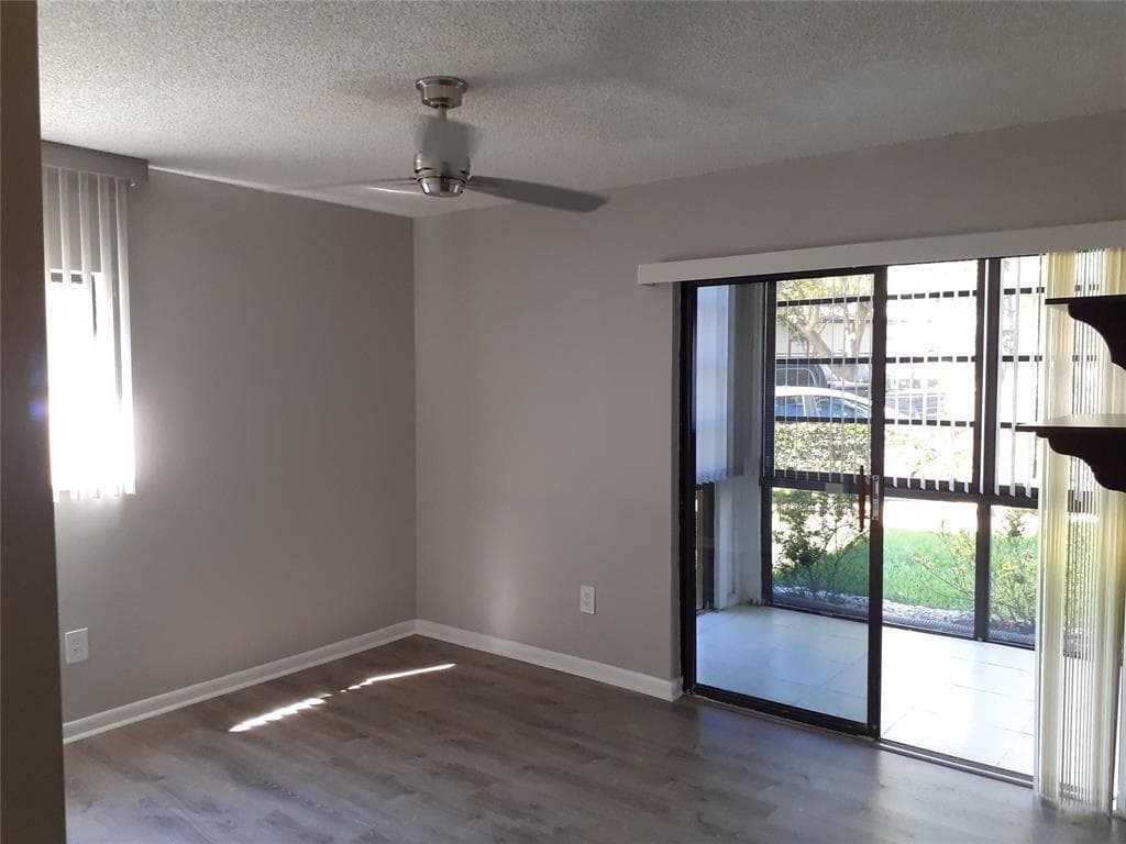 9425 S Belfort Circle 104, Tamarac, FL 33321 — photo 9 of 15