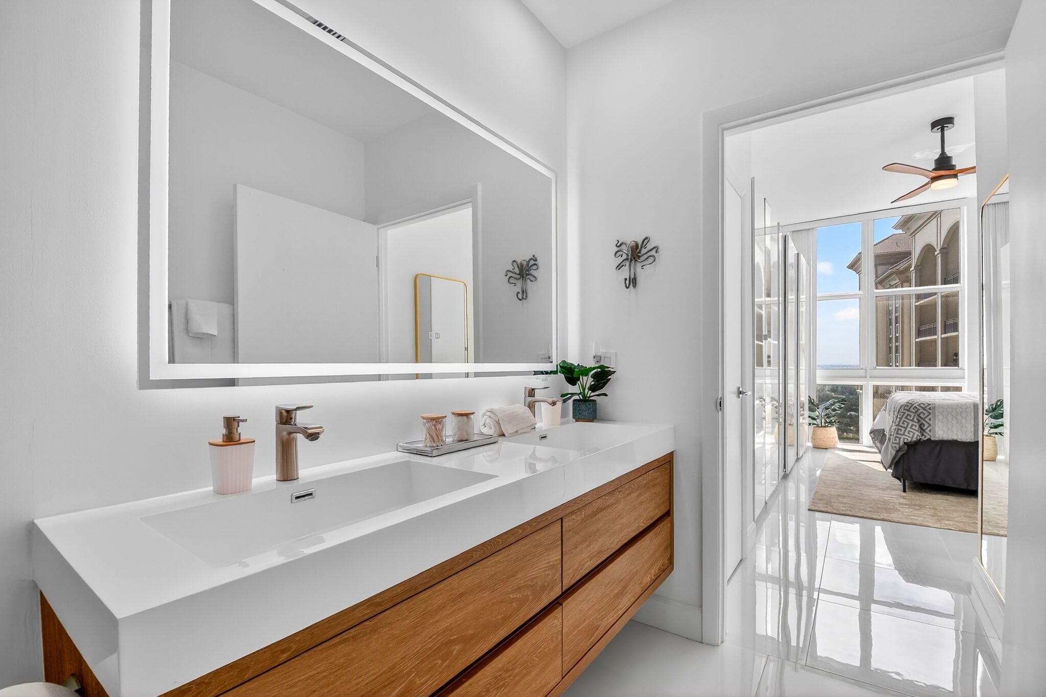 550 Okeechobee Boulevard Lph-07, West Palm Beach, FL 33401 — photo 10 of 89