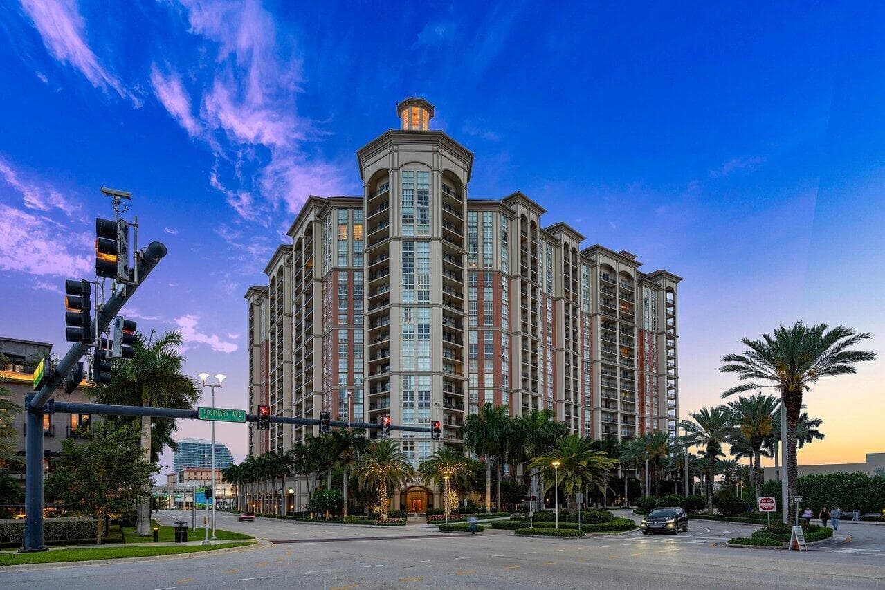 550 Okeechobee Boulevard Lph-07, West Palm Beach, FL 33401 — photo 22 of 89