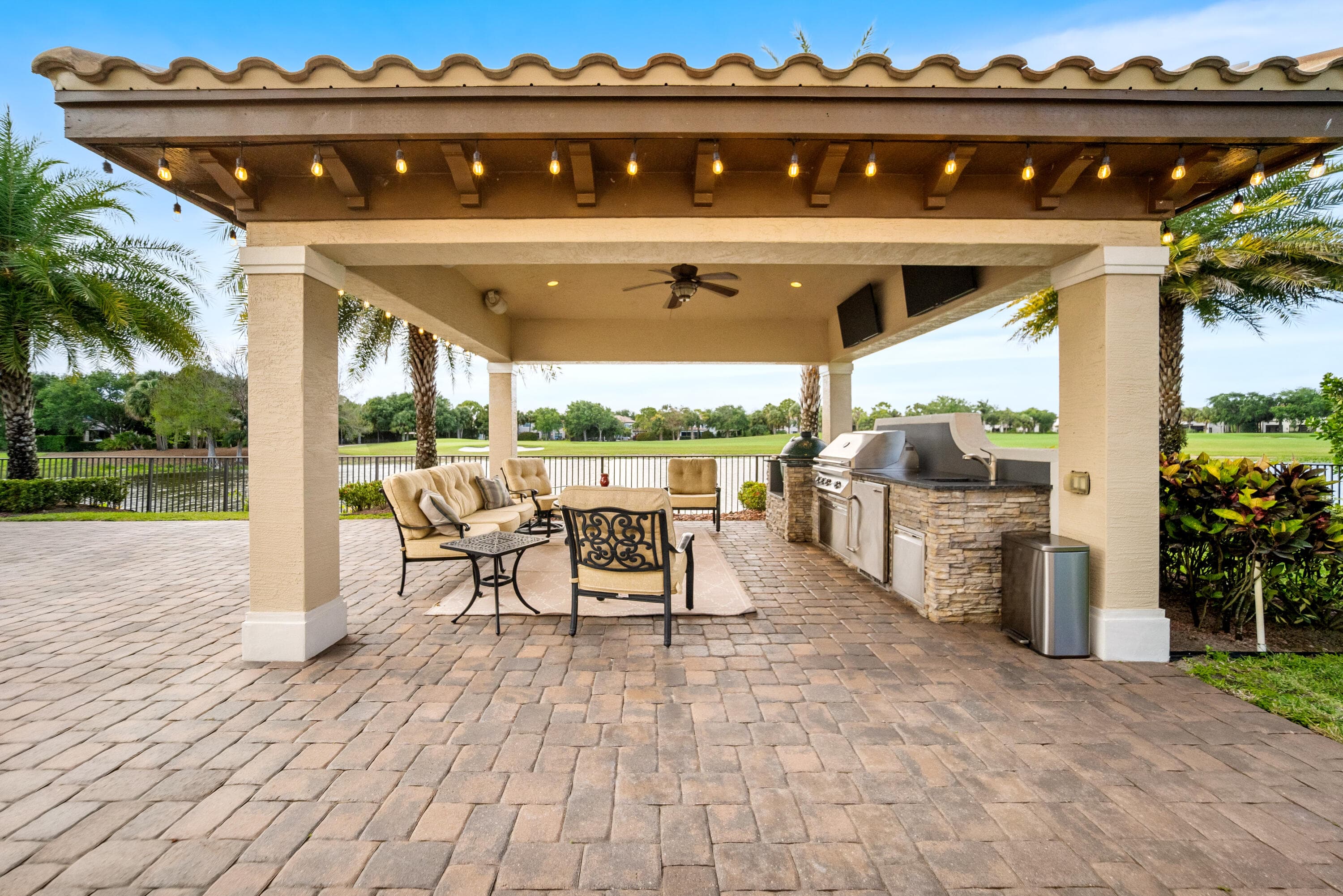 10445 N Barnsley Drive, Parkland, FL 33076 — photo 37 of 101