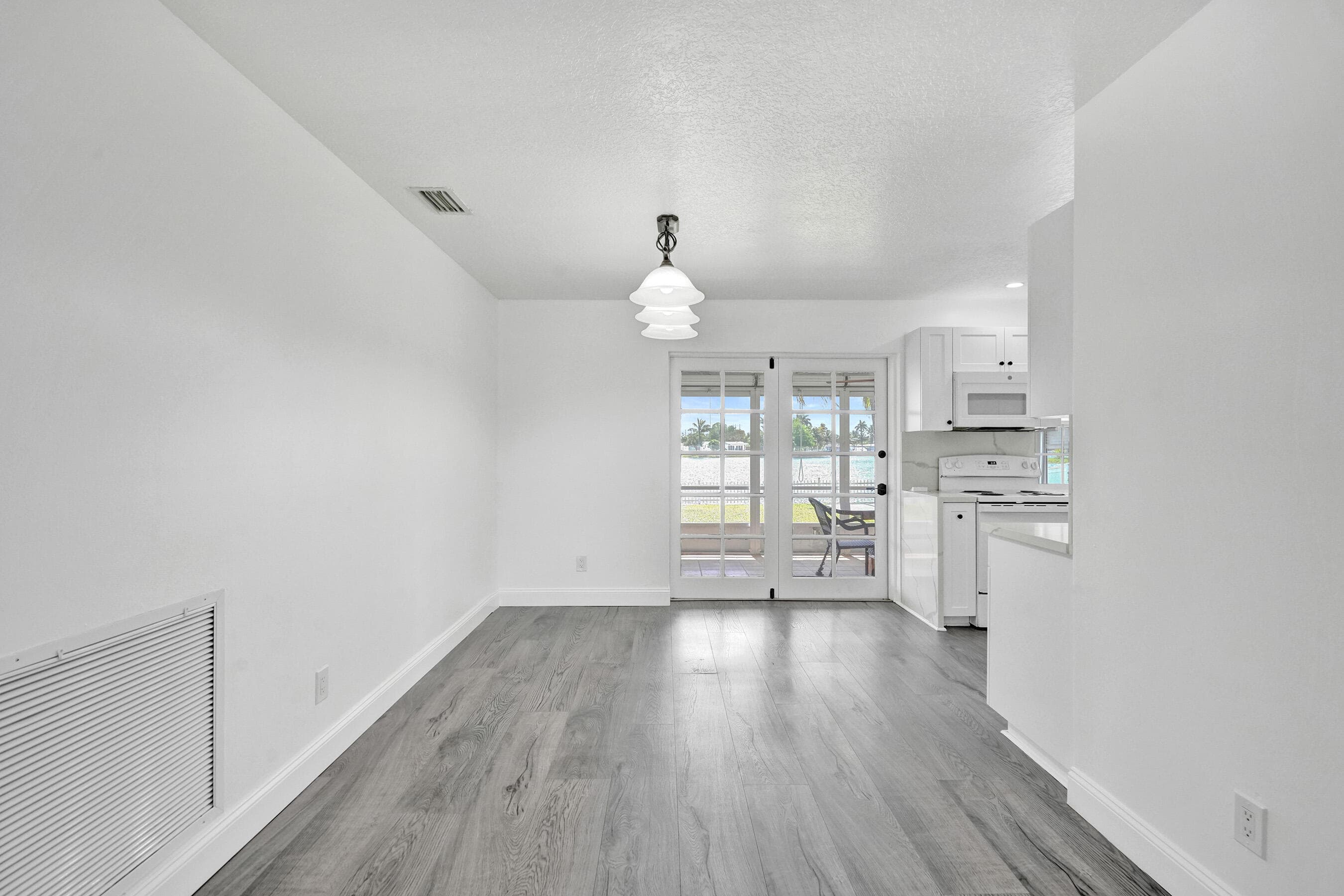 9366 NW 23rd Street, Pembroke Pines, FL 33024 — photo 13 of 66