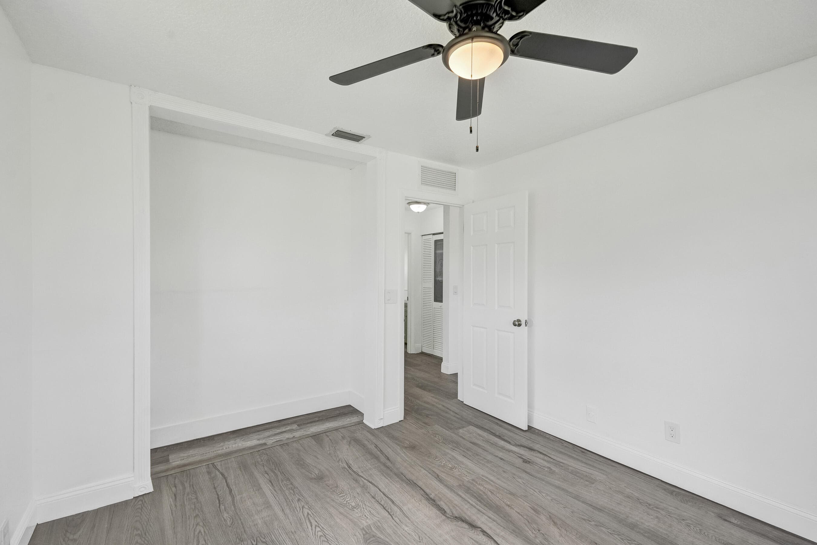9366 NW 23rd Street, Pembroke Pines, FL 33024 — photo 28 of 66
