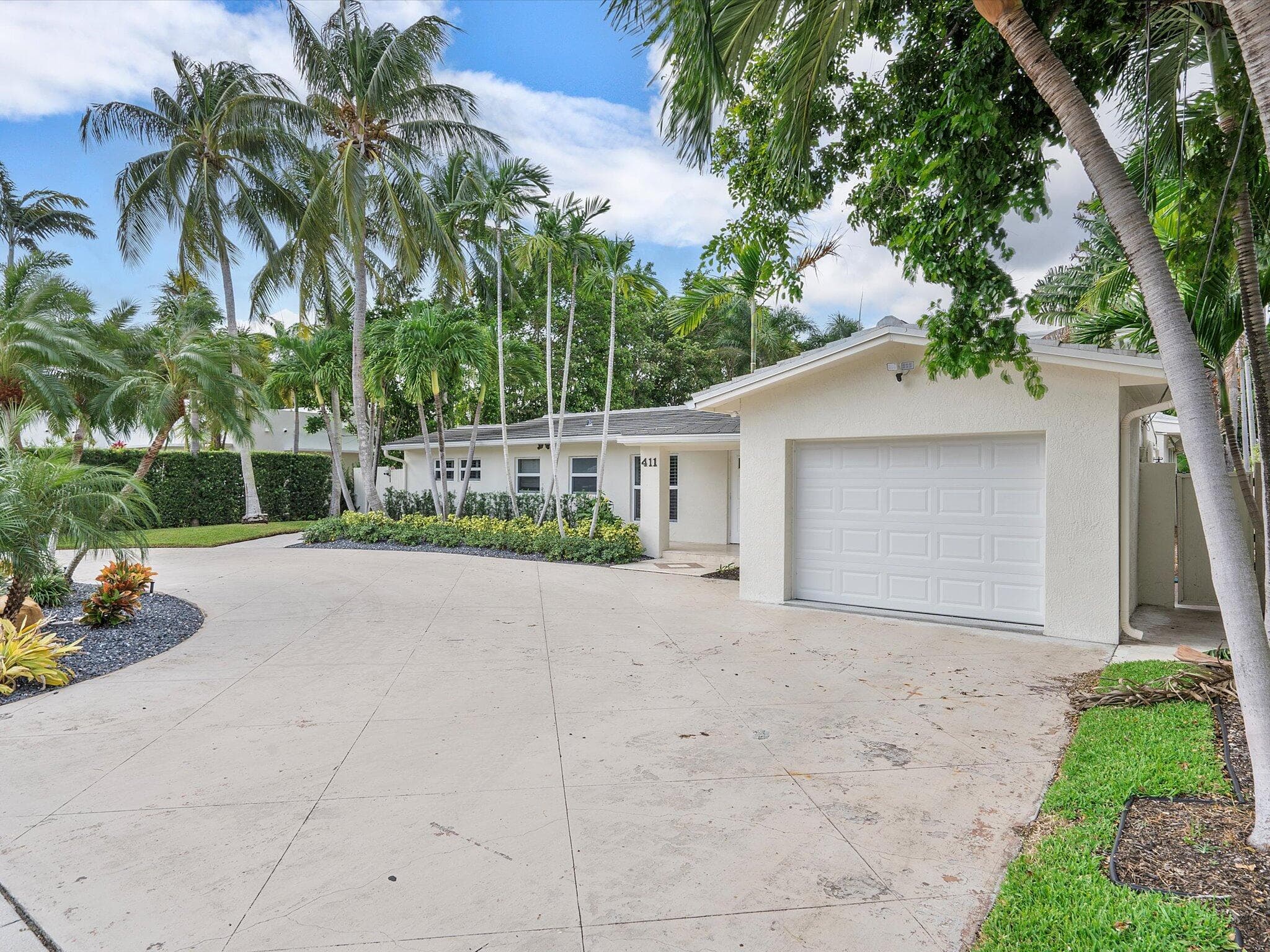 411 Poinciana Drive, Fort Lauderdale, FL 33301 — photo 42 of 44