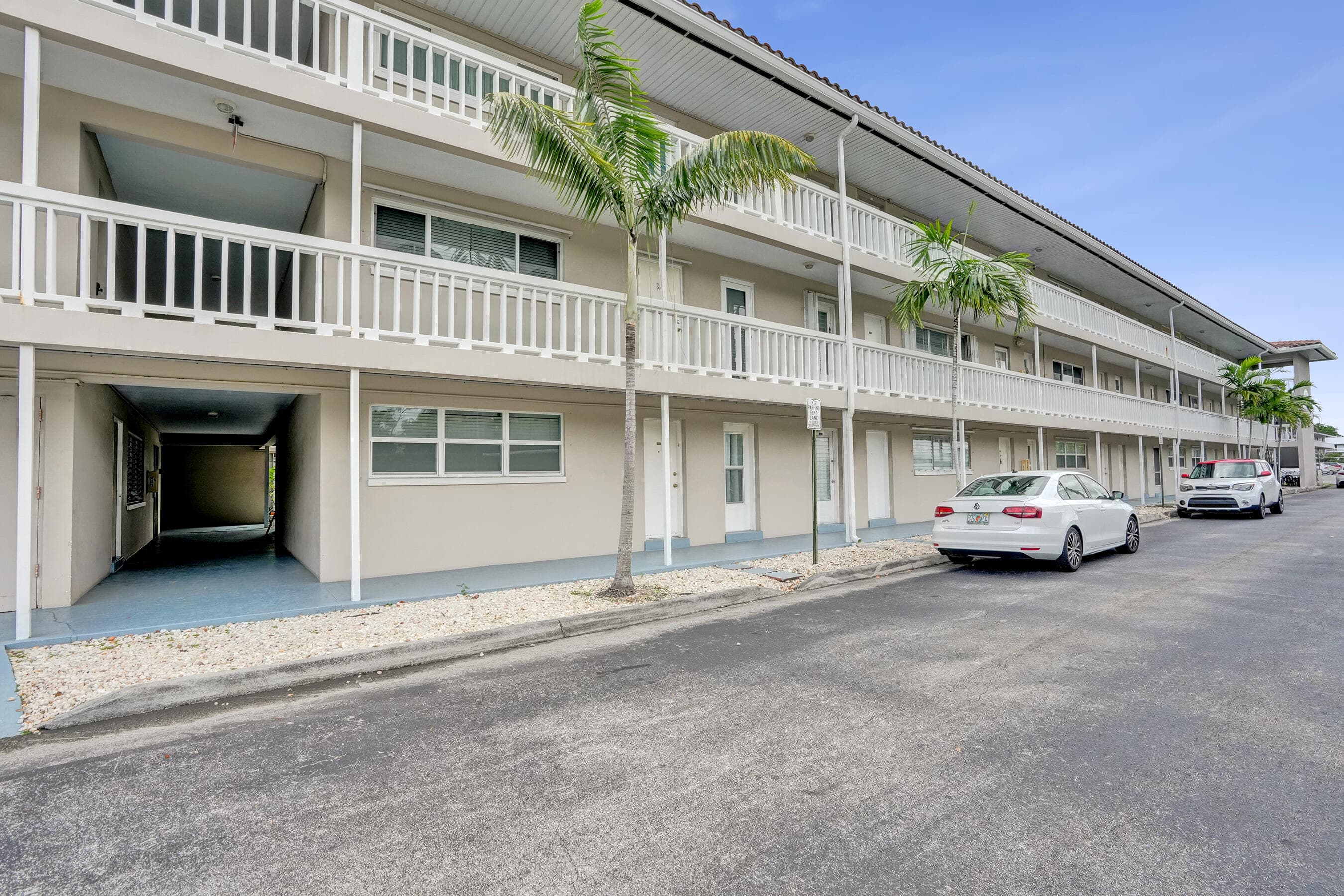 900 SW 12th Street 100, Fort Lauderdale, FL 33315 — photo 37 of 38