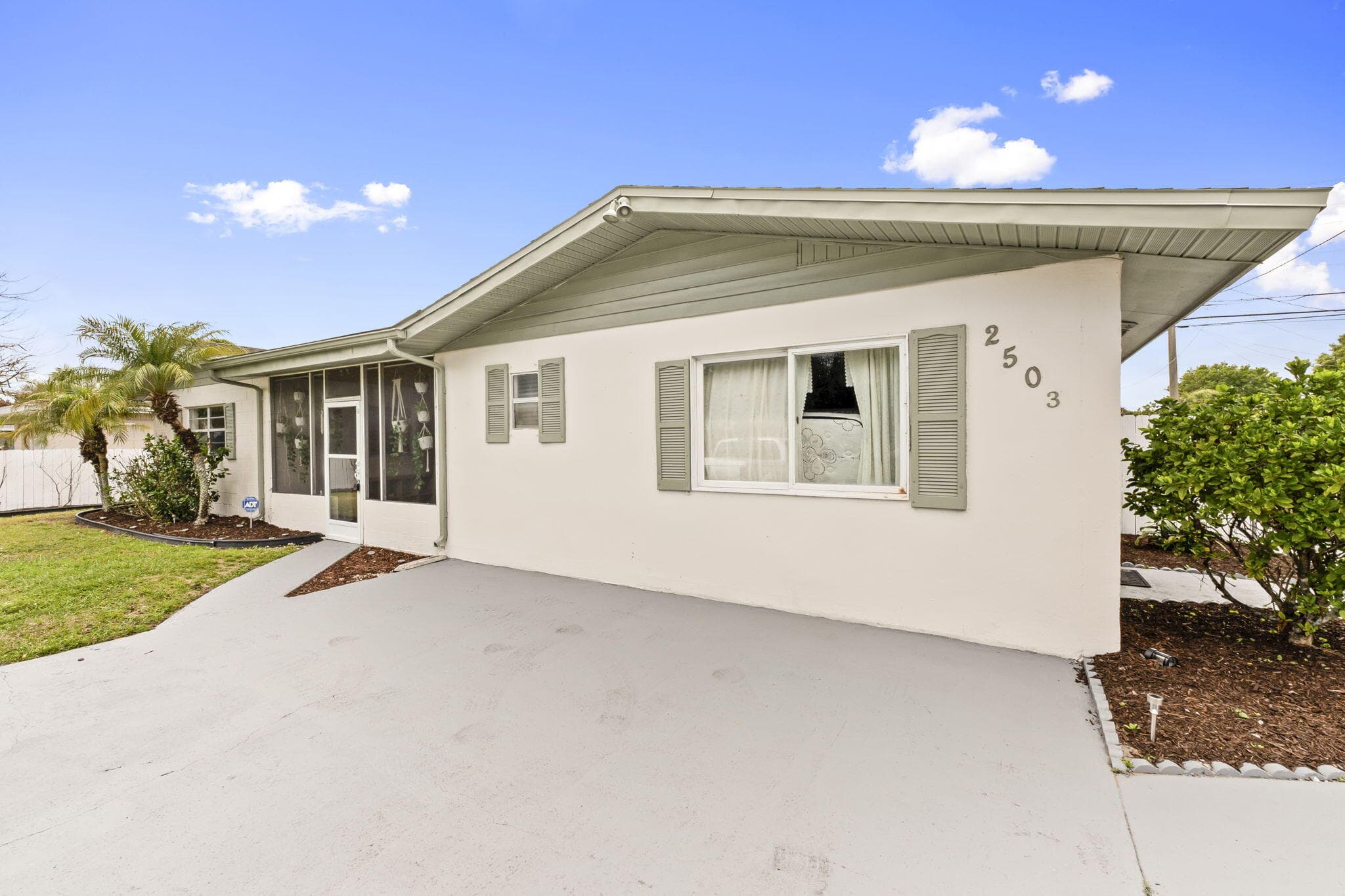2503 Chesterfield Drive, Fort Pierce, FL 34982 — photo 4 of 51