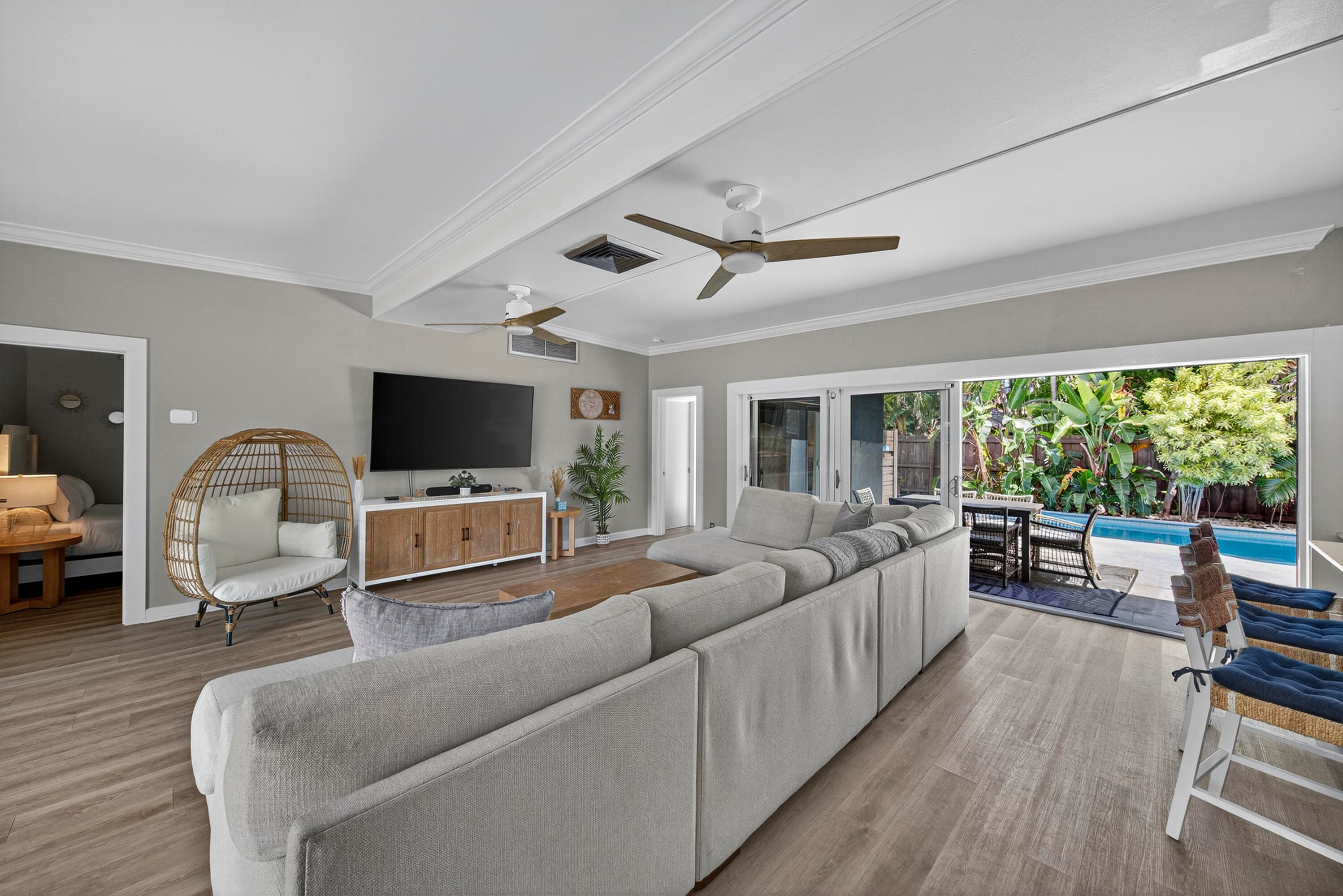 2112 Manatee Drive, Fort Lauderdale, FL 33316 — photo 4 of 74