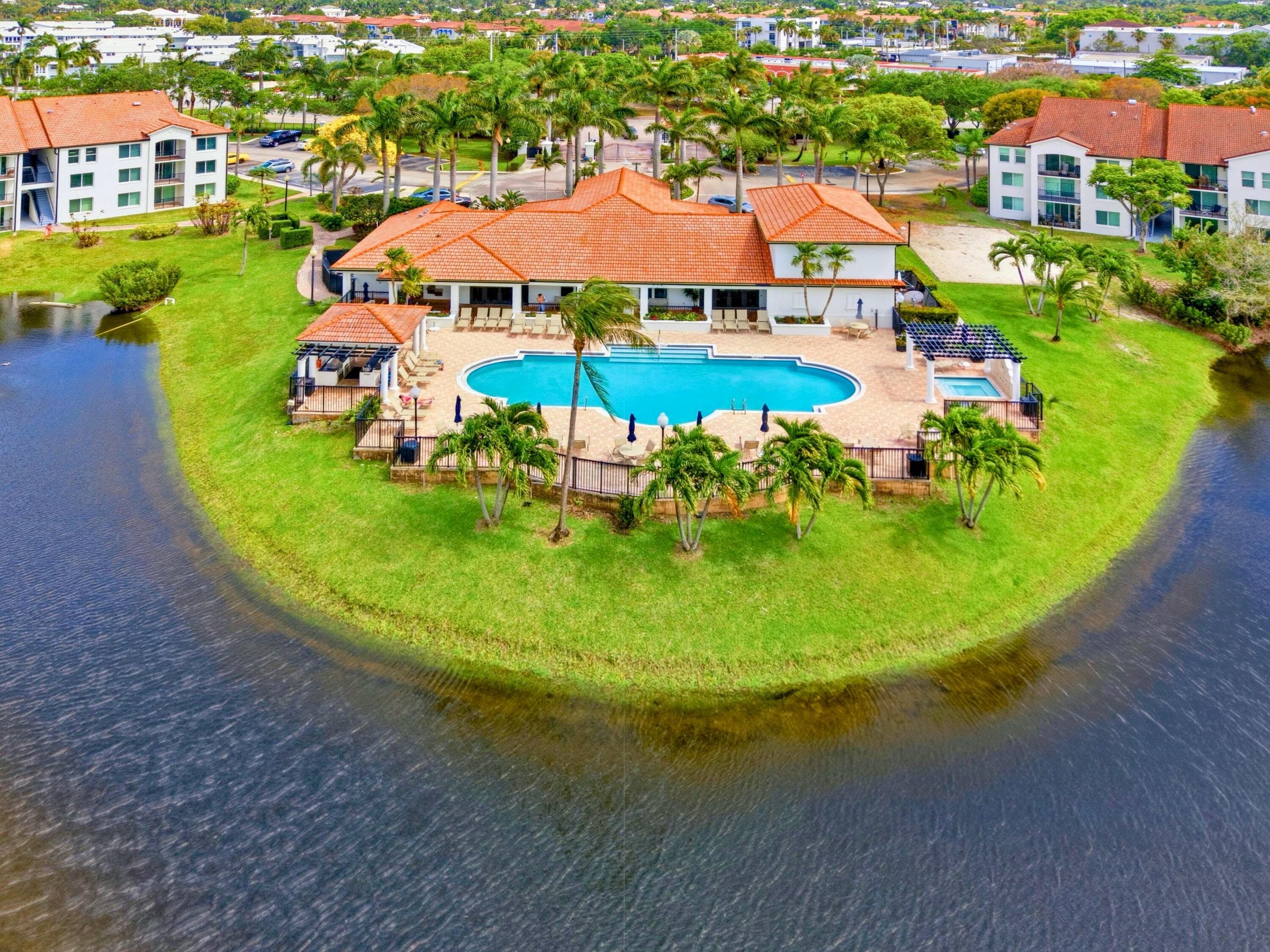 316 Villa Circle, Boynton Beach, FL 33435 — photo 1 of 41