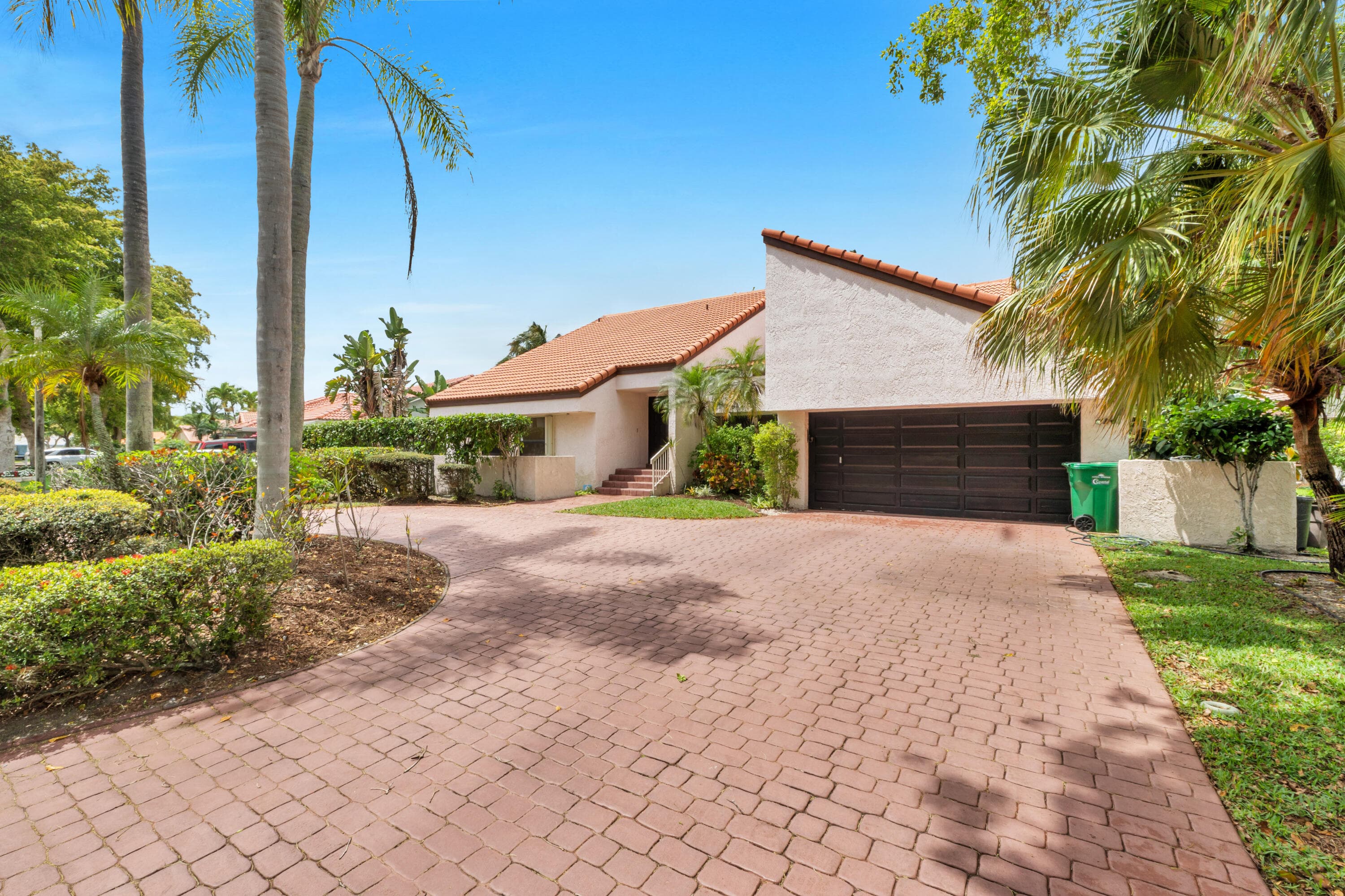5040 NW 88th Lane, Coral Springs, FL 33067 — photo 4 of 46