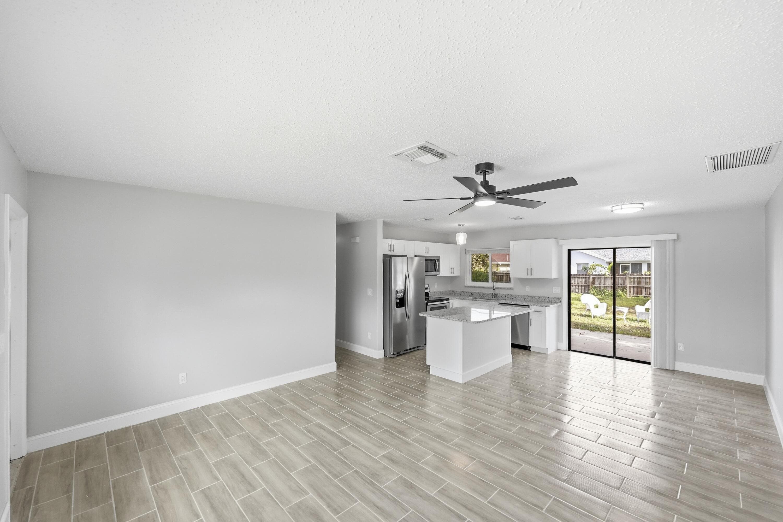 651 SE Port St Lucie Boulevard, Port St. Lucie, FL 34984 — photo 9 of 52