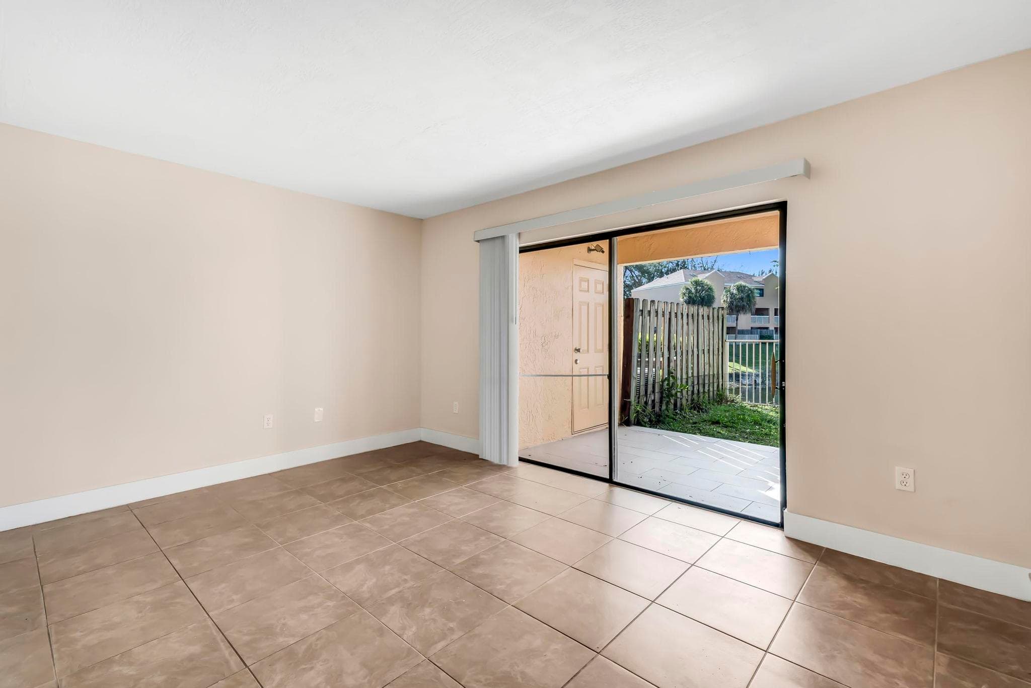 5200 NW 31st Avenue 141, Fort Lauderdale, FL 33309 — photo 9 of 33