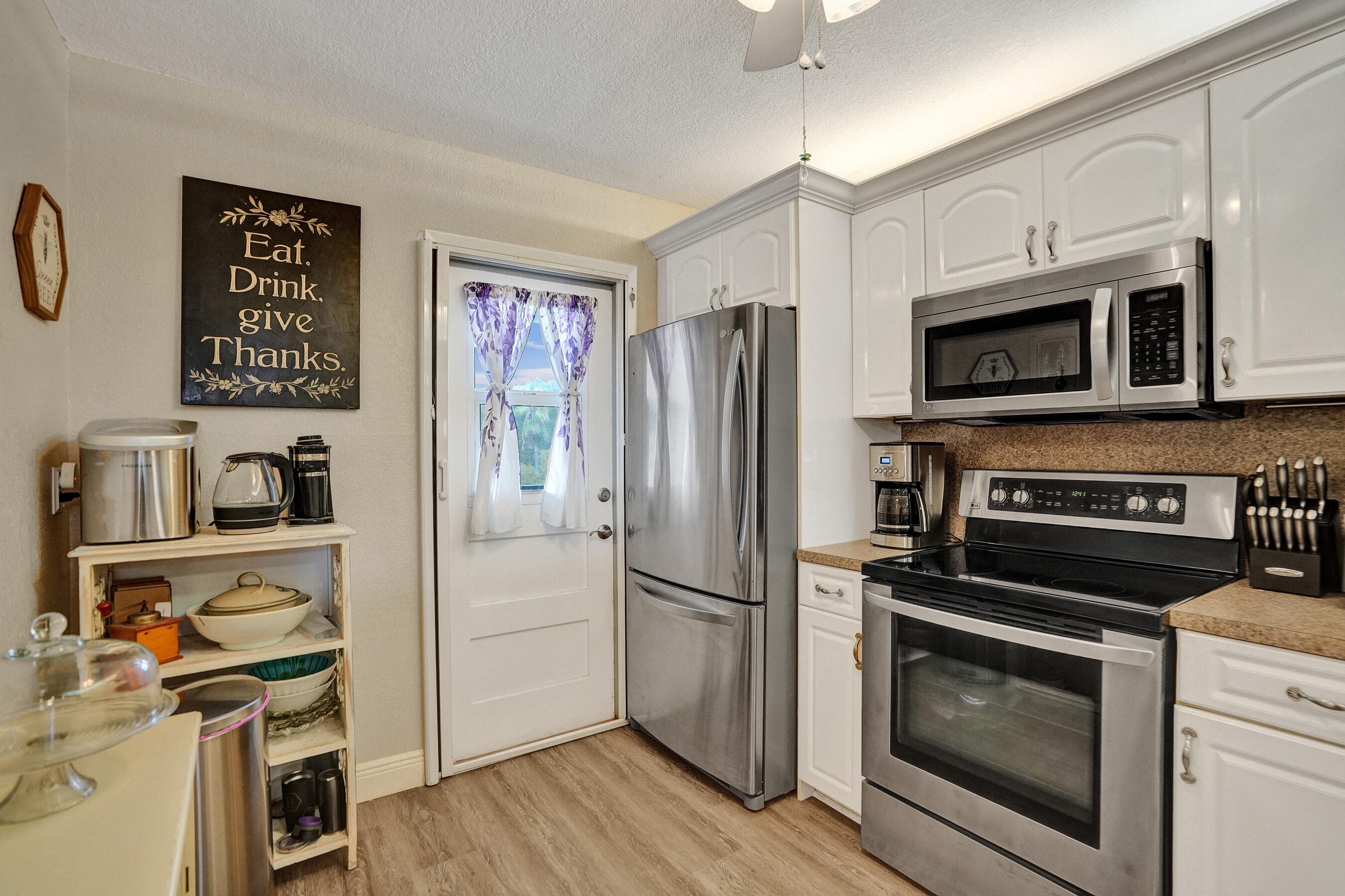 2850 N Palm Aire Drive 401, Pompano Beach, FL 33069 — photo 8 of 46