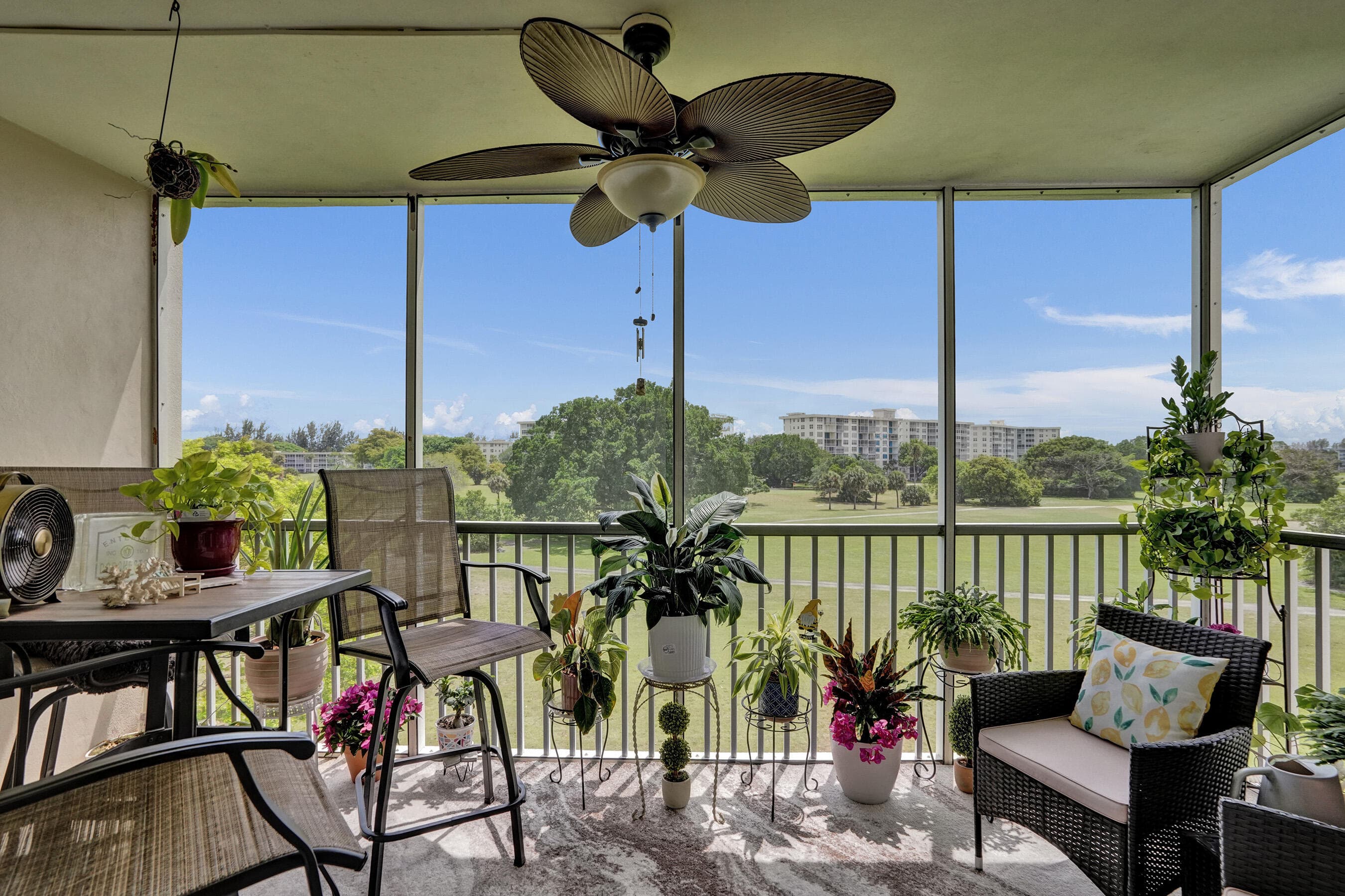 2850 N Palm Aire Drive 401, Pompano Beach, FL 33069 — photo 1 of 46