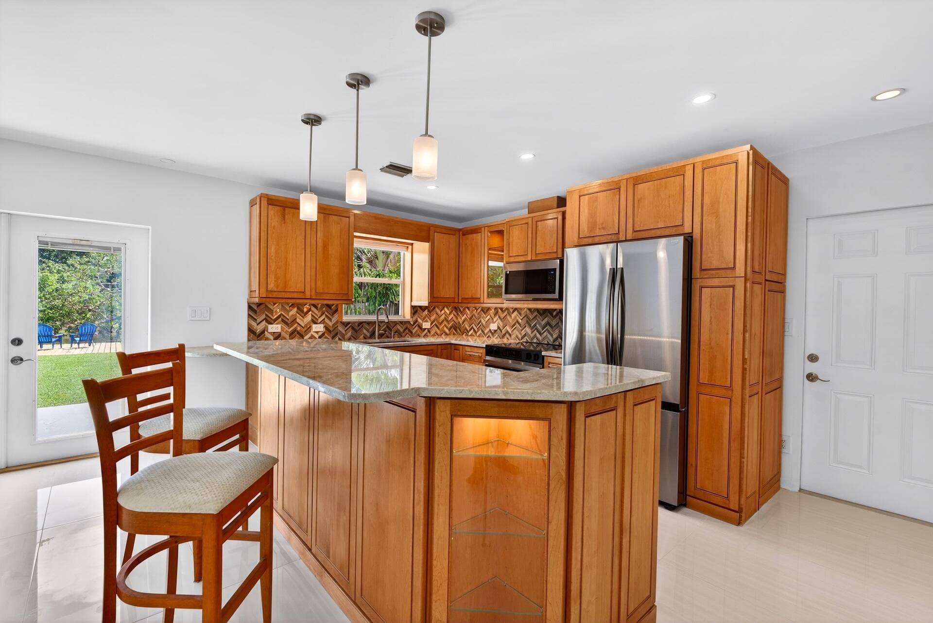 648 NW 30th Court, Wilton Manors, FL 33311 — photo 9 of 56